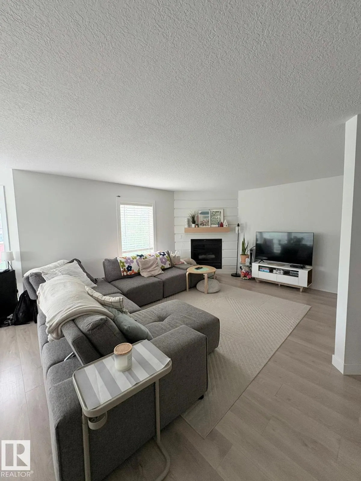 3 PERRON Street