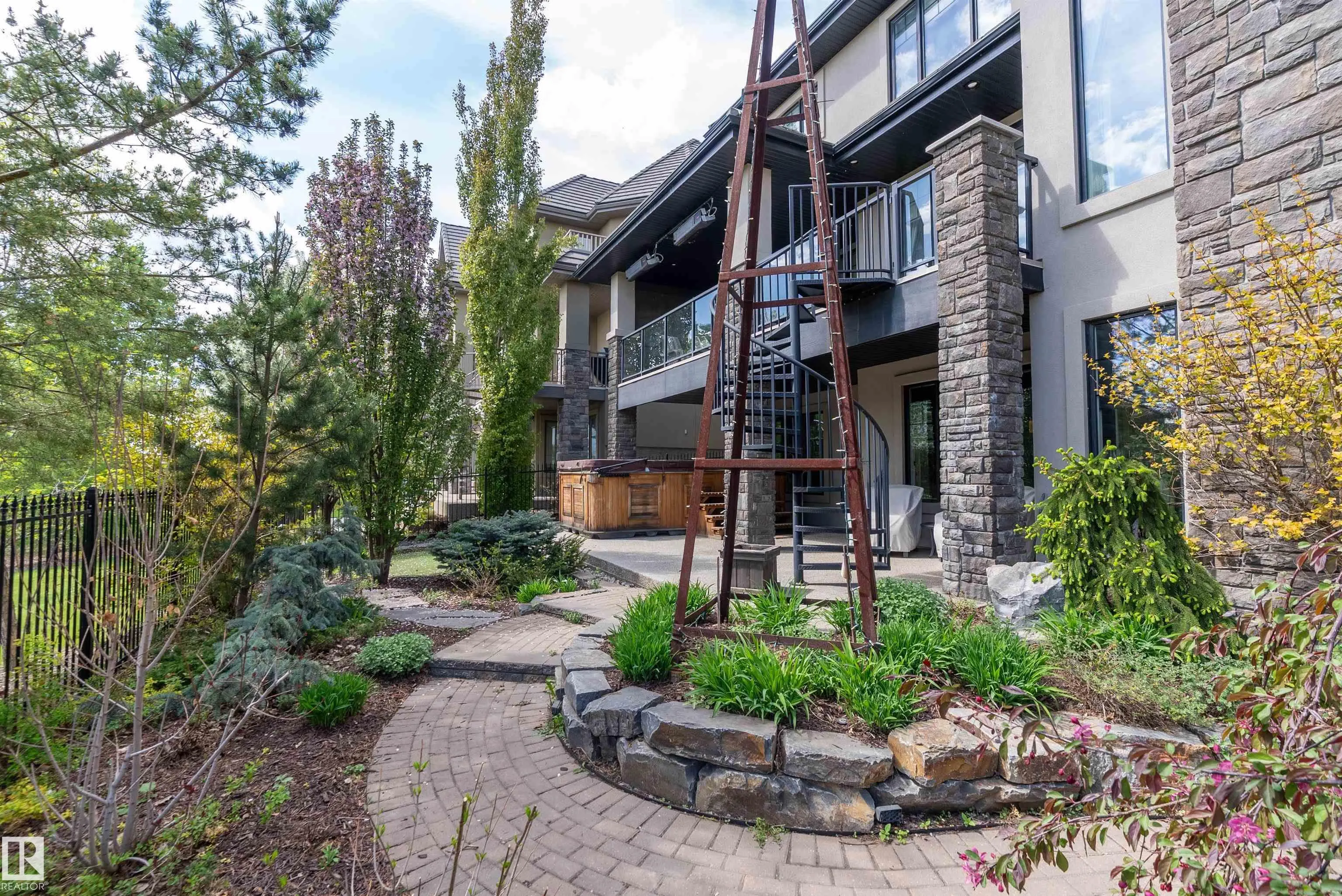 3054 WATSON LANDING Landing