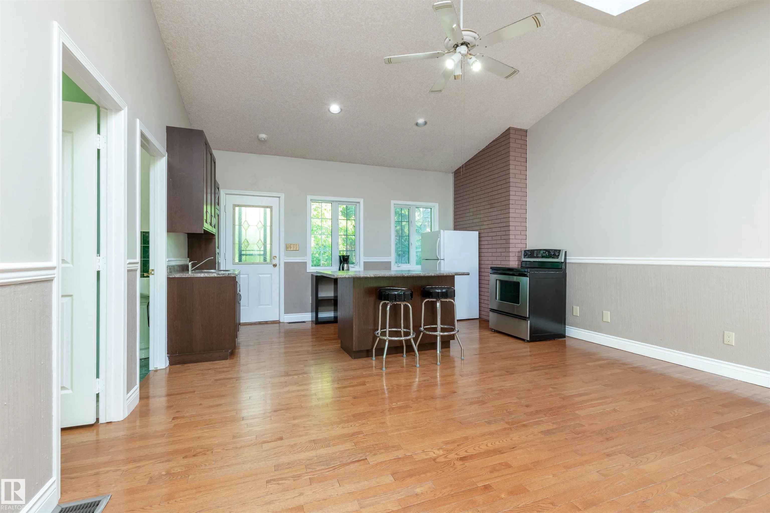 52310 RGE ROAD 232
