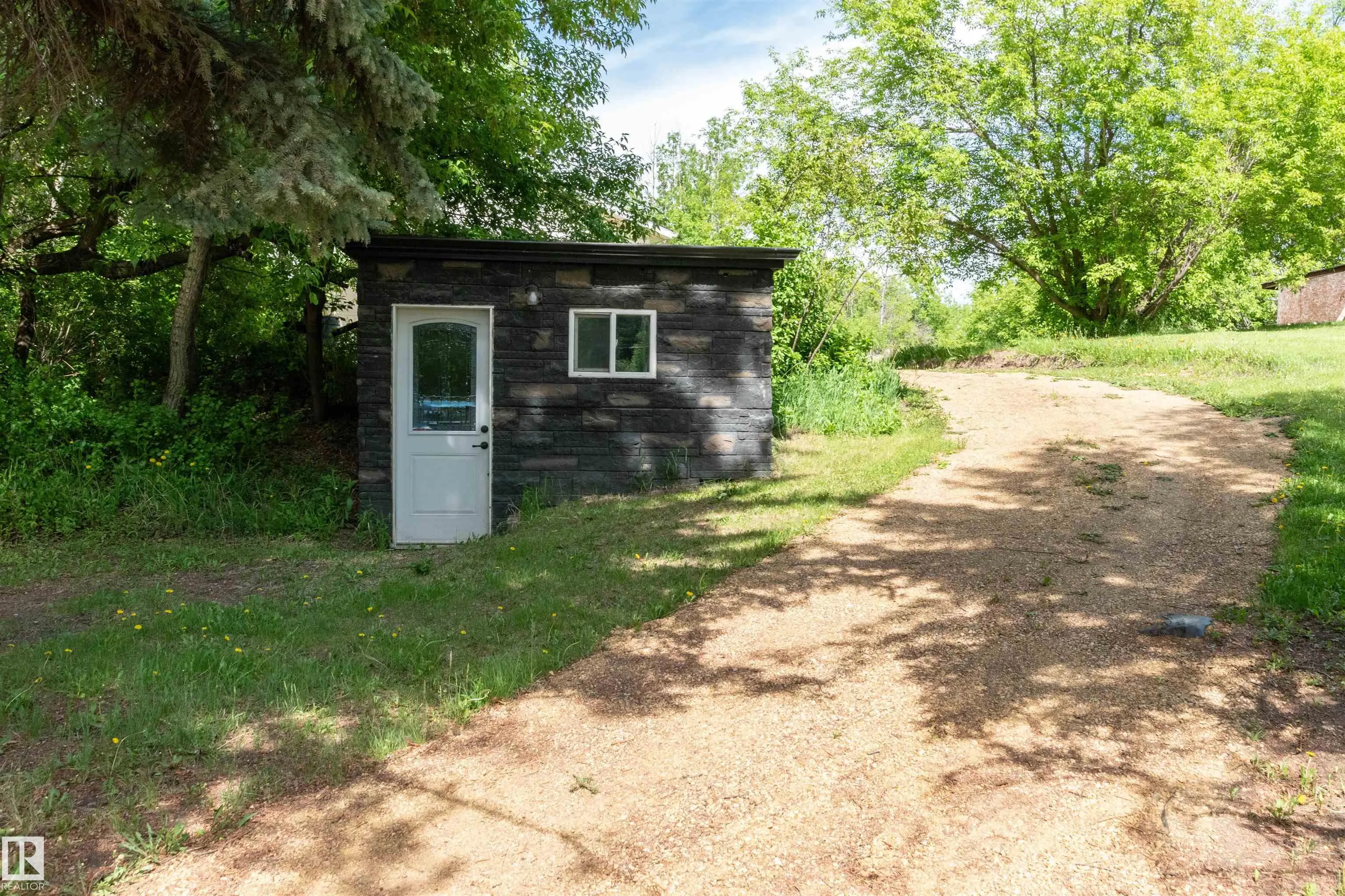52310 RGE ROAD 232