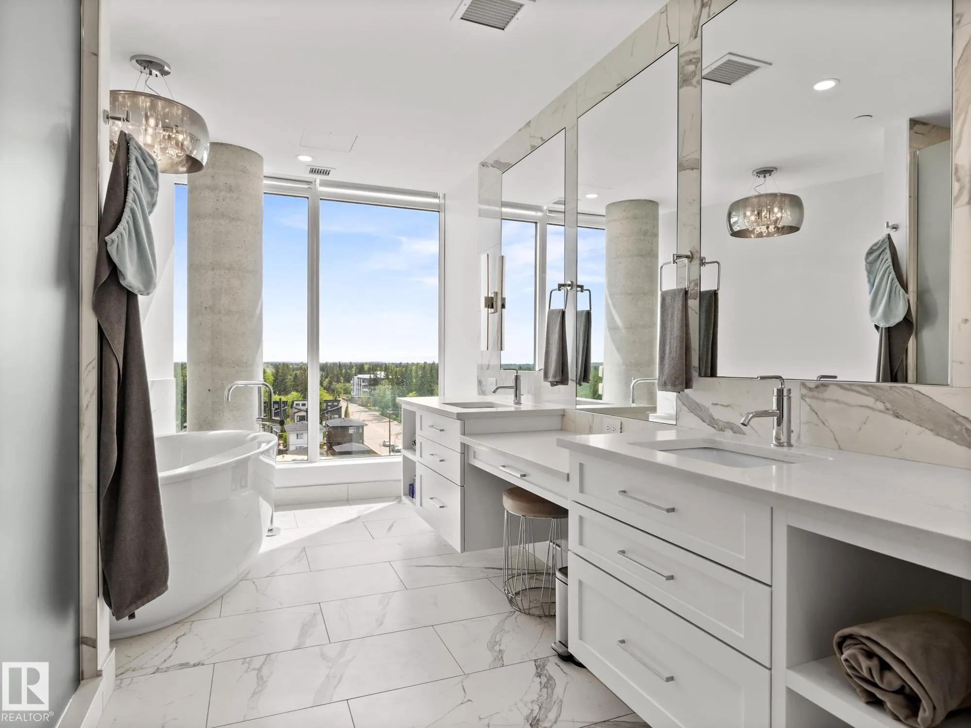 14105 WEST BLOCK Drive
