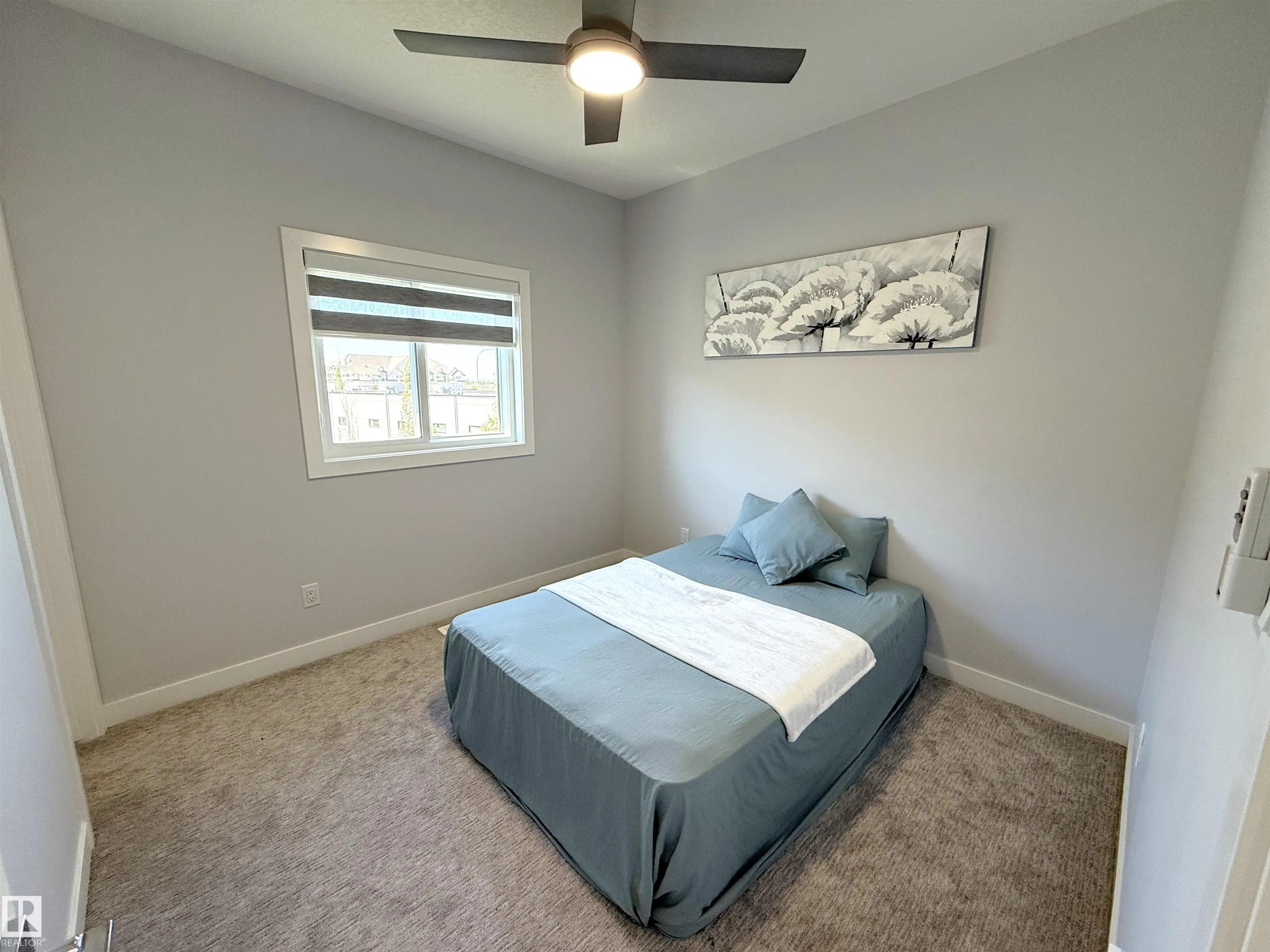 82 MEADOWLAND Way