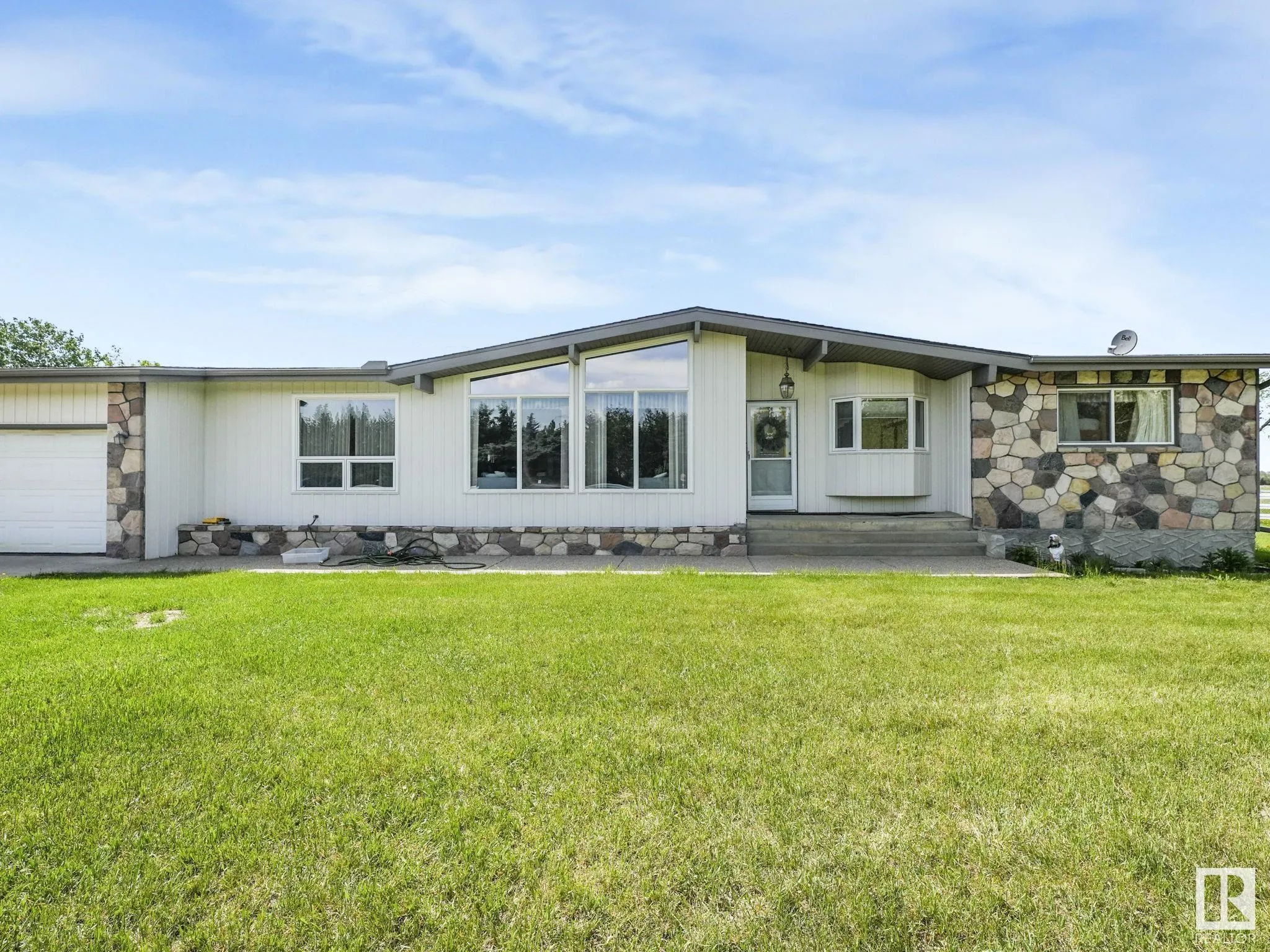 54320 HWY 2