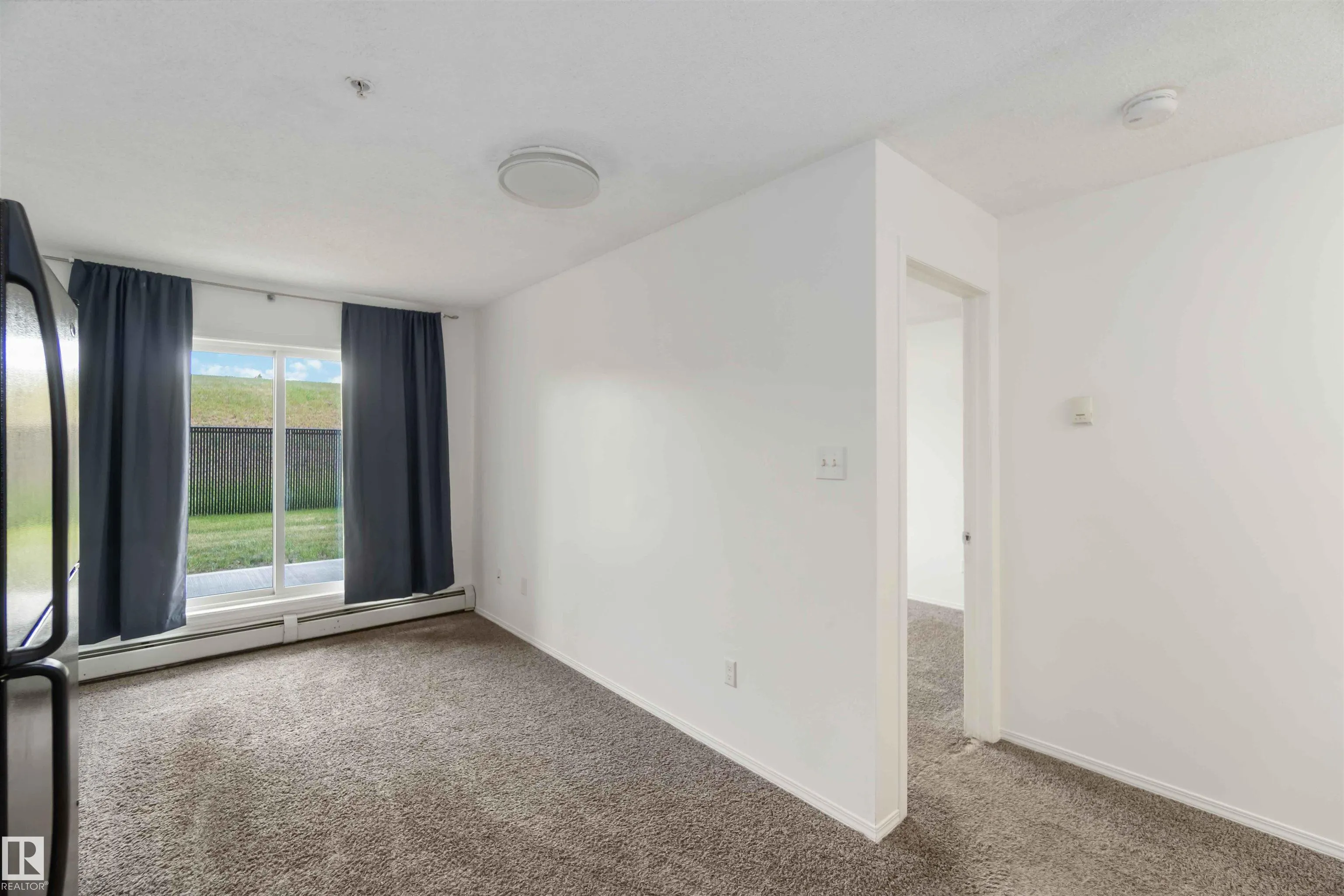 70 WOODSMERE Close