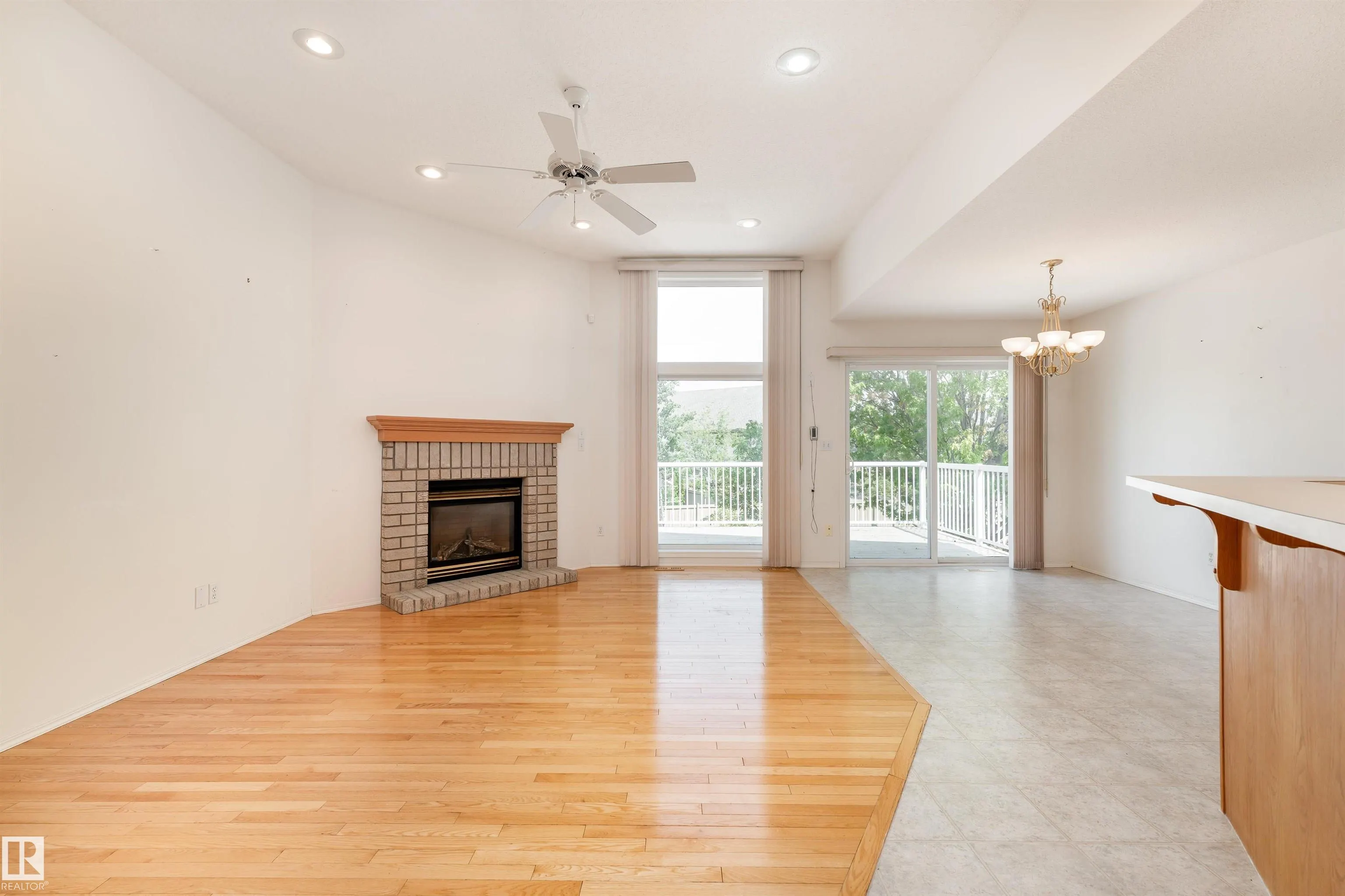183 RIDGEHAVEN Crescent