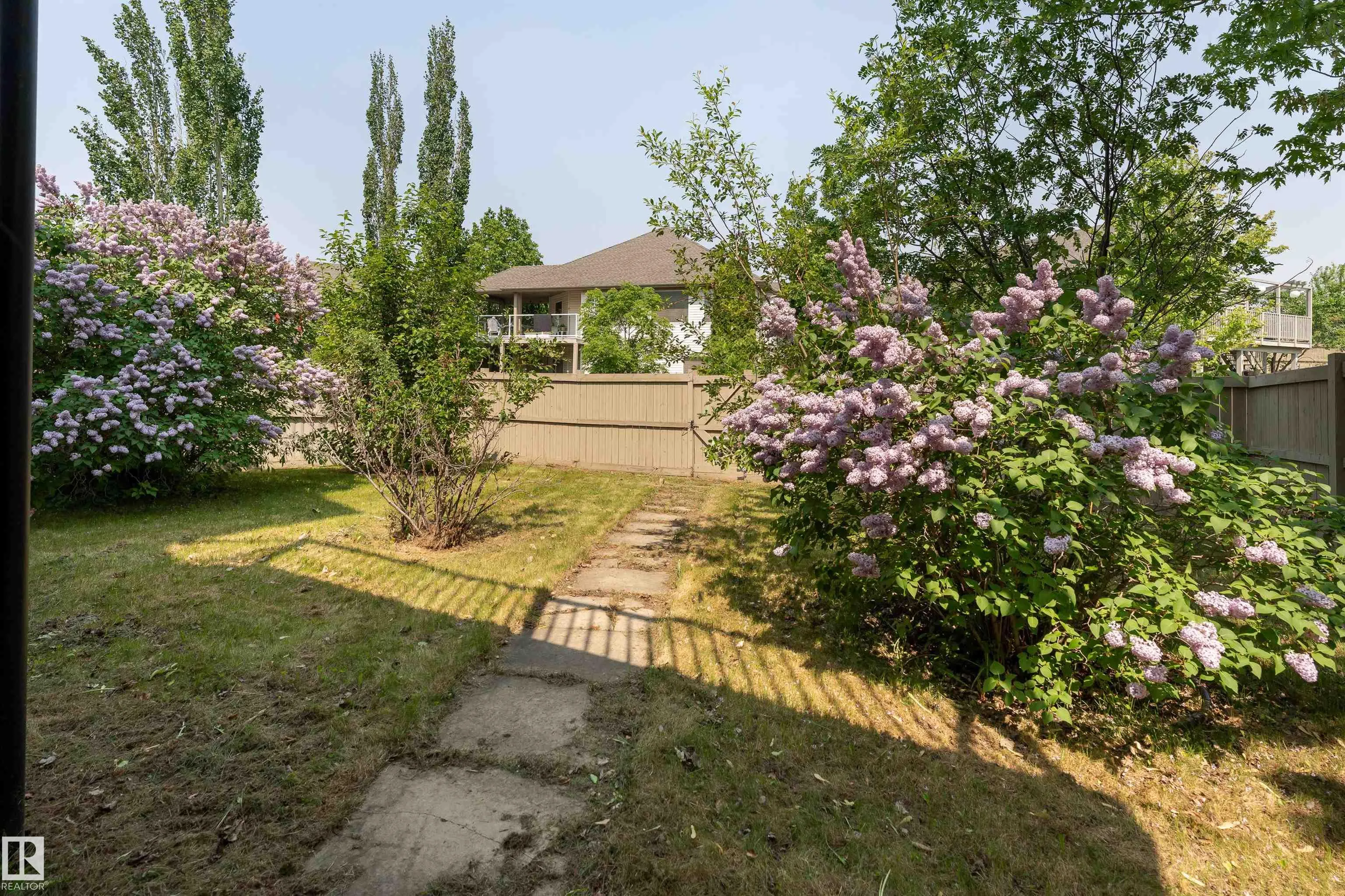 183 RIDGEHAVEN Crescent
