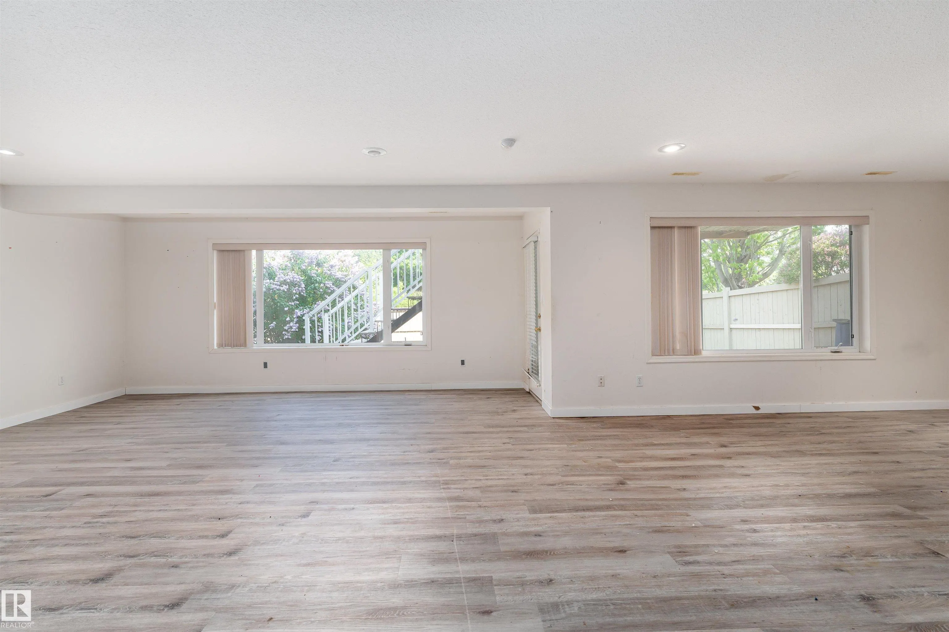 183 RIDGEHAVEN Crescent