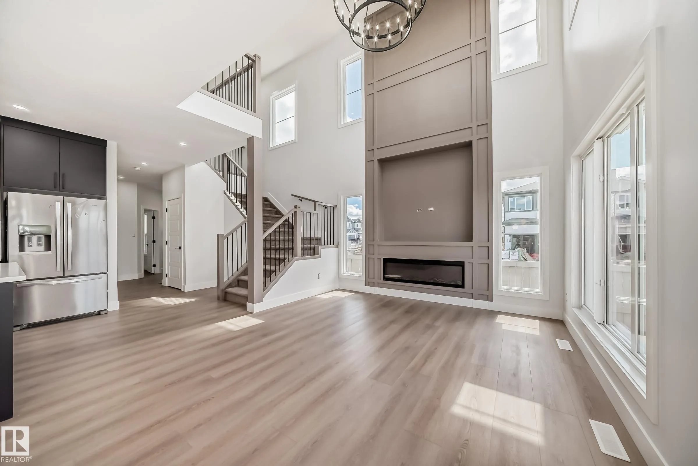 47 Waverly Way