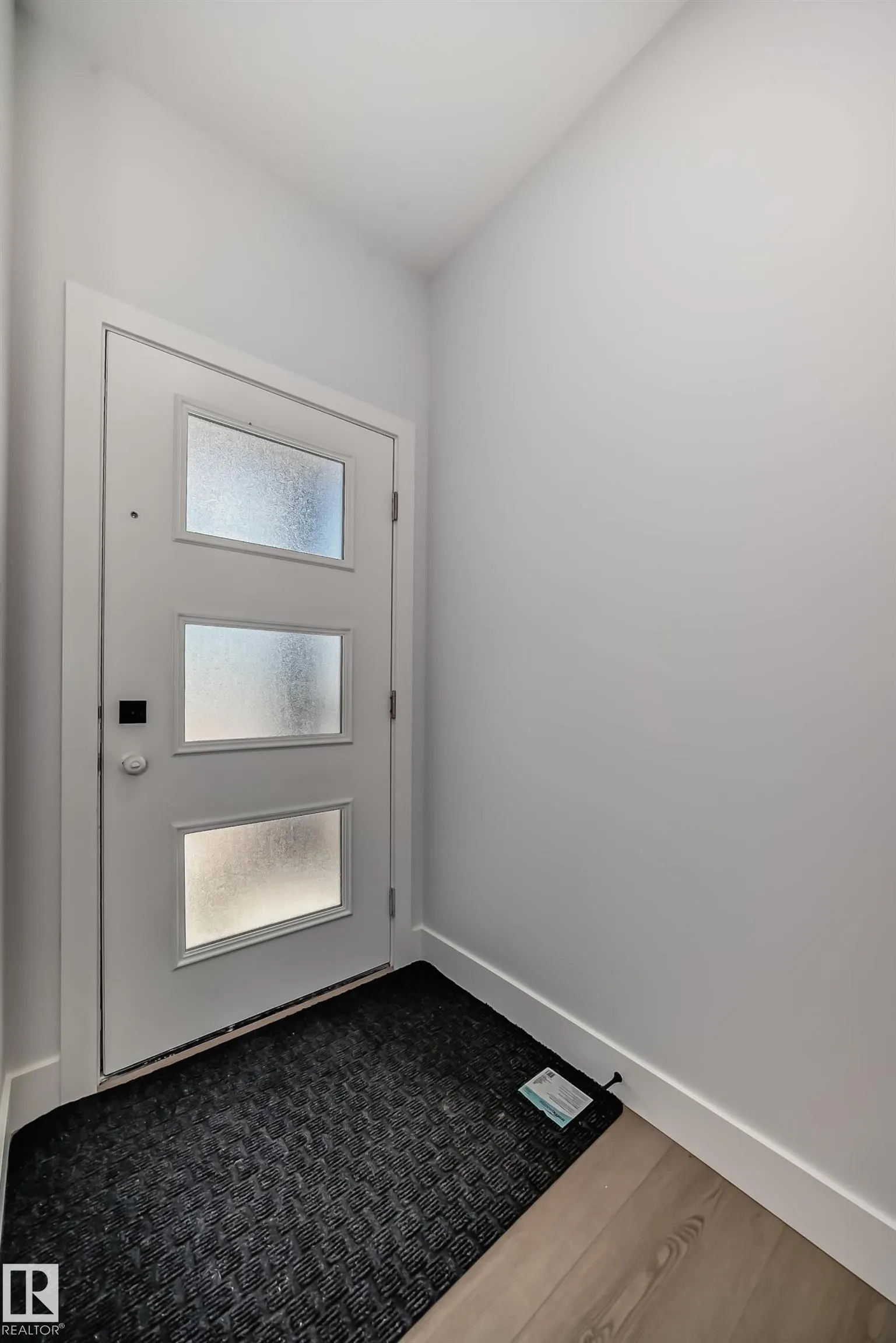 47 Waverly Way