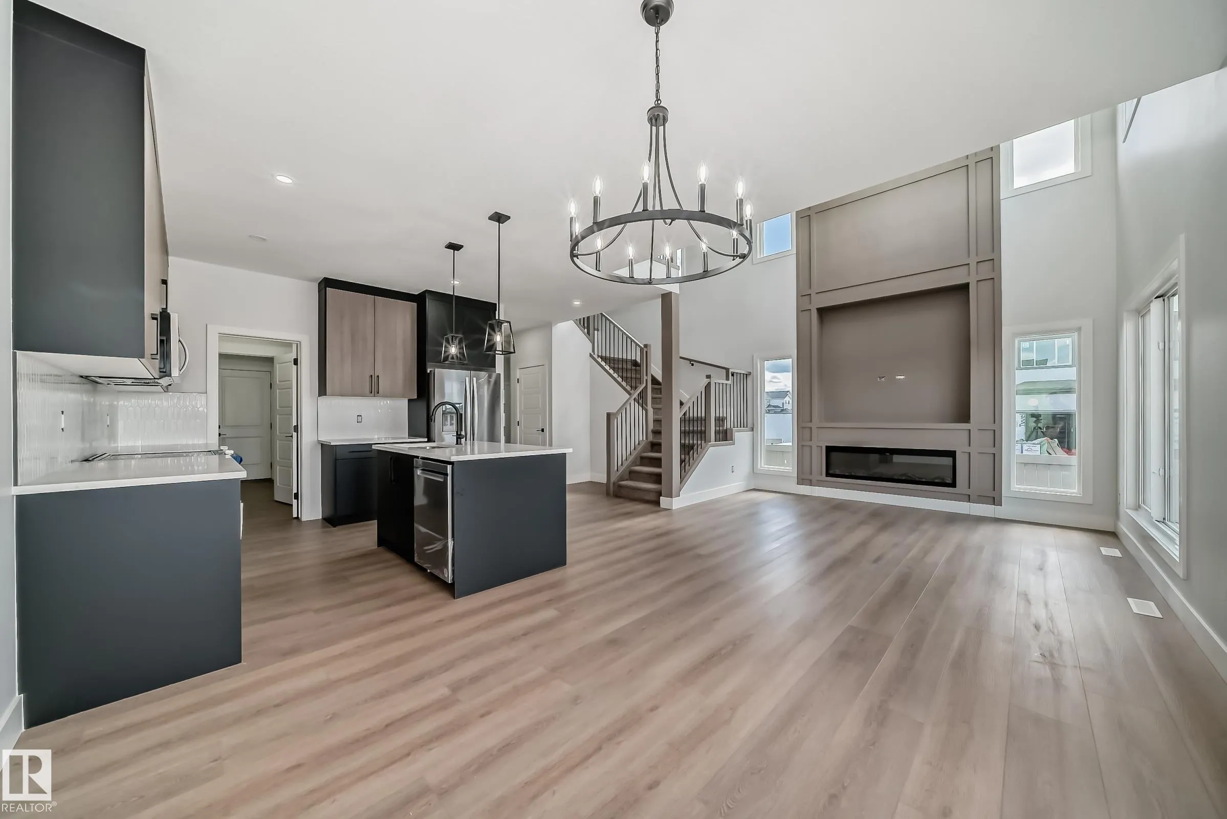 47 Waverly Way
