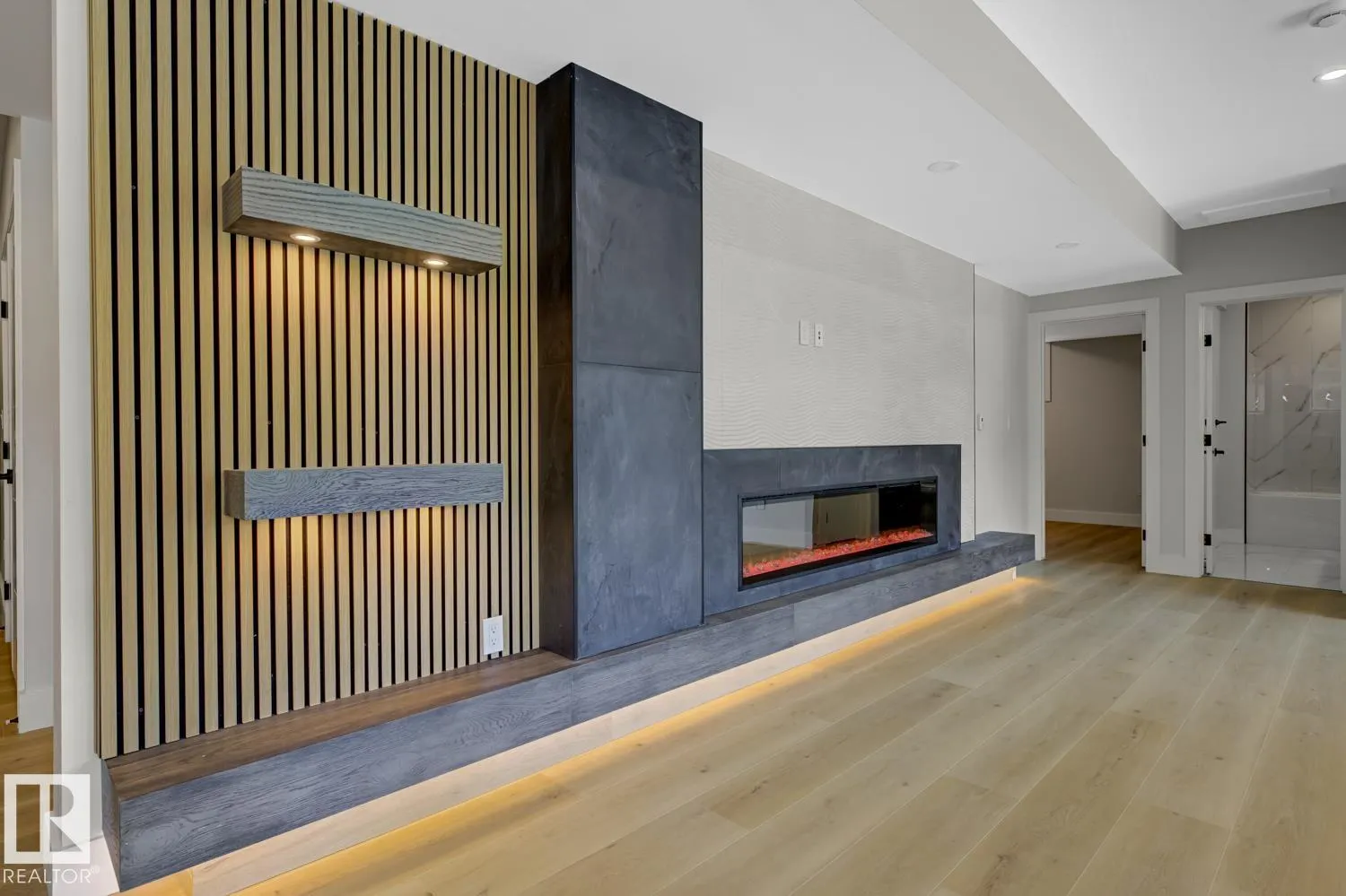 4715 WOOLSEY COMMON