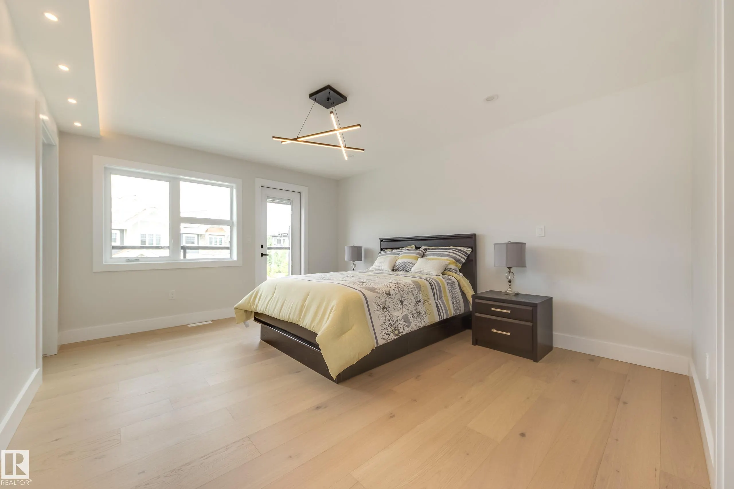 4715 WOOLSEY COMMON