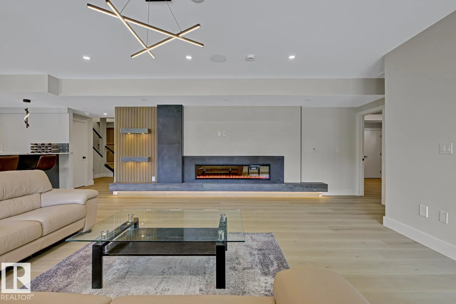 4715 WOOLSEY COMMON