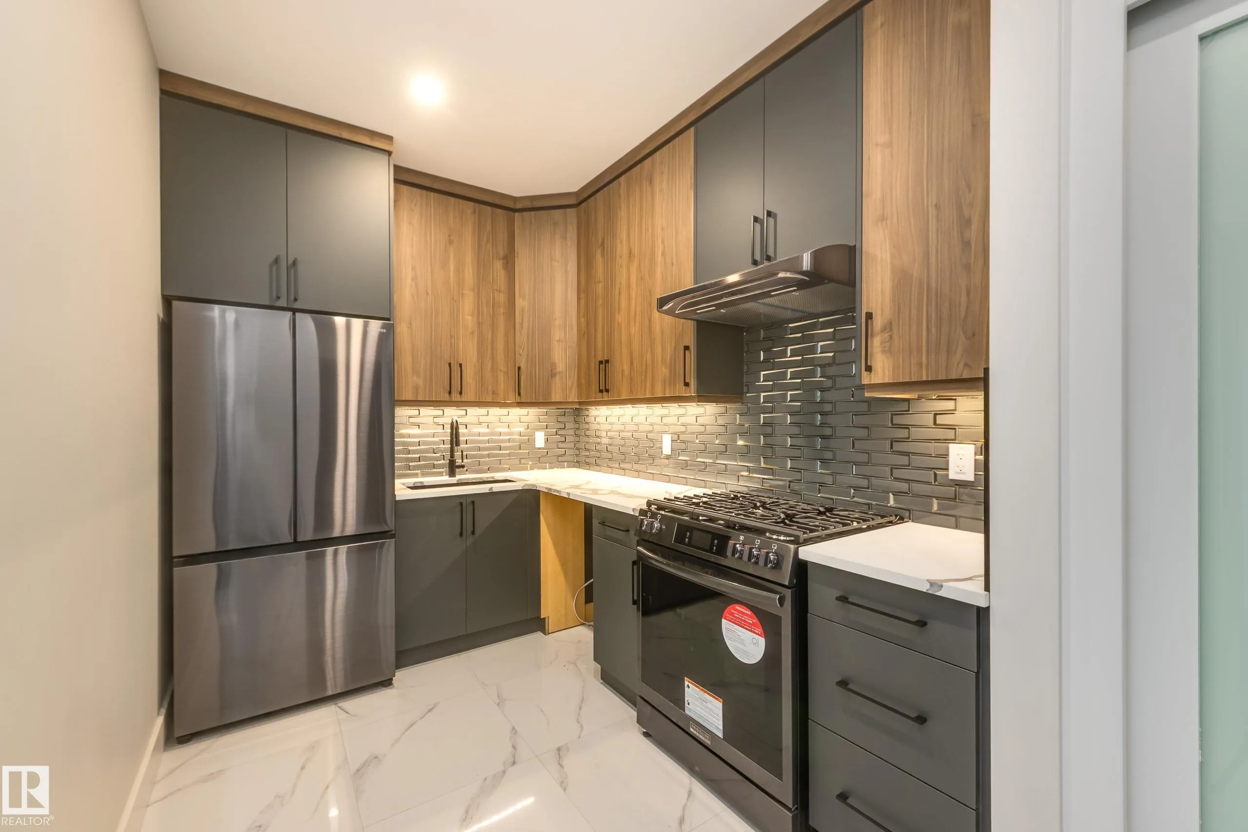 4715 WOOLSEY COMMON