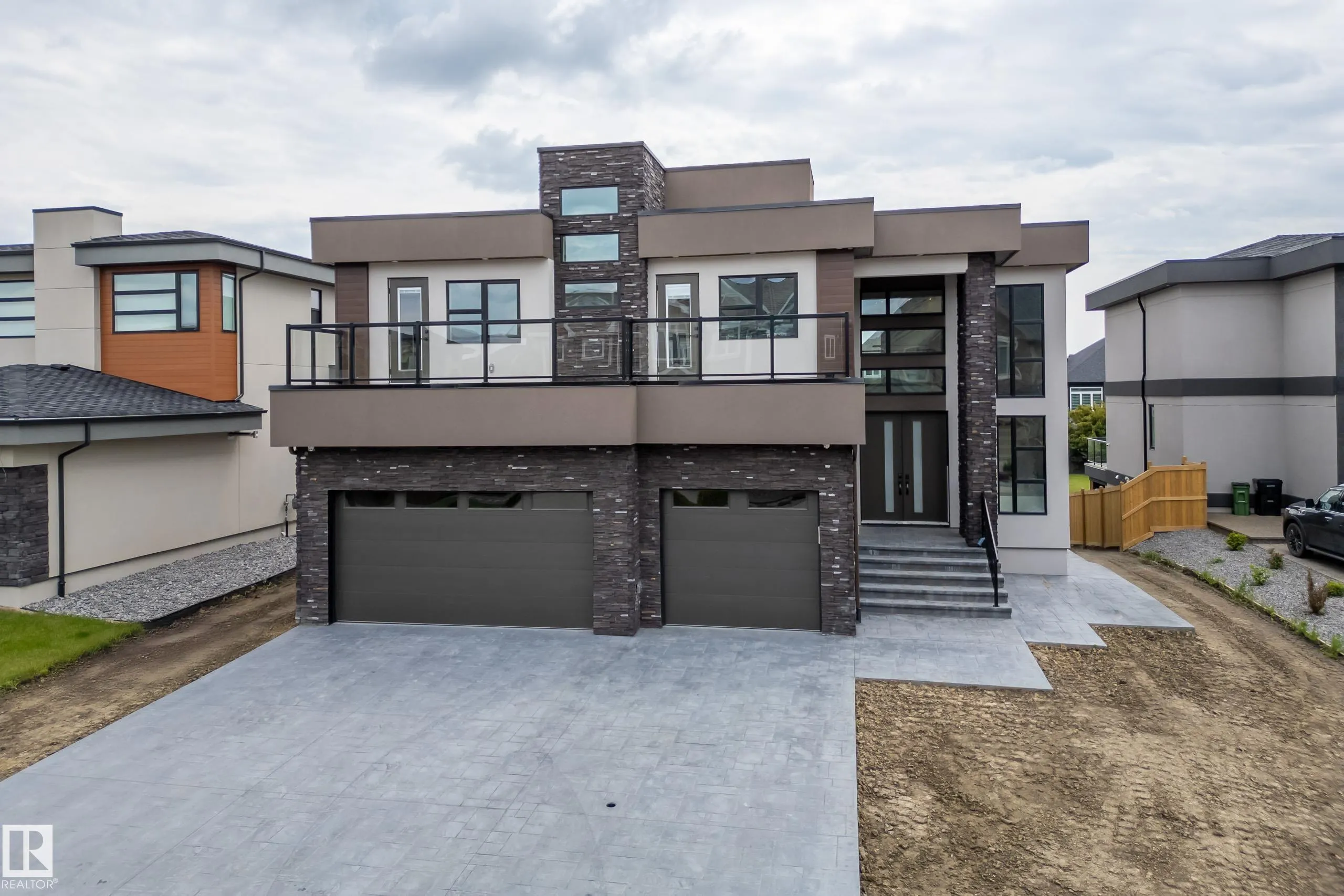 4715 WOOLSEY COMMON