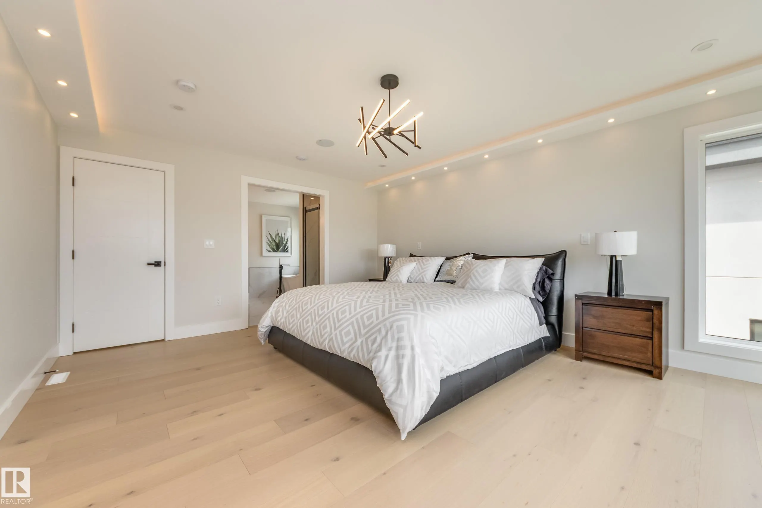 4715 WOOLSEY COMMON