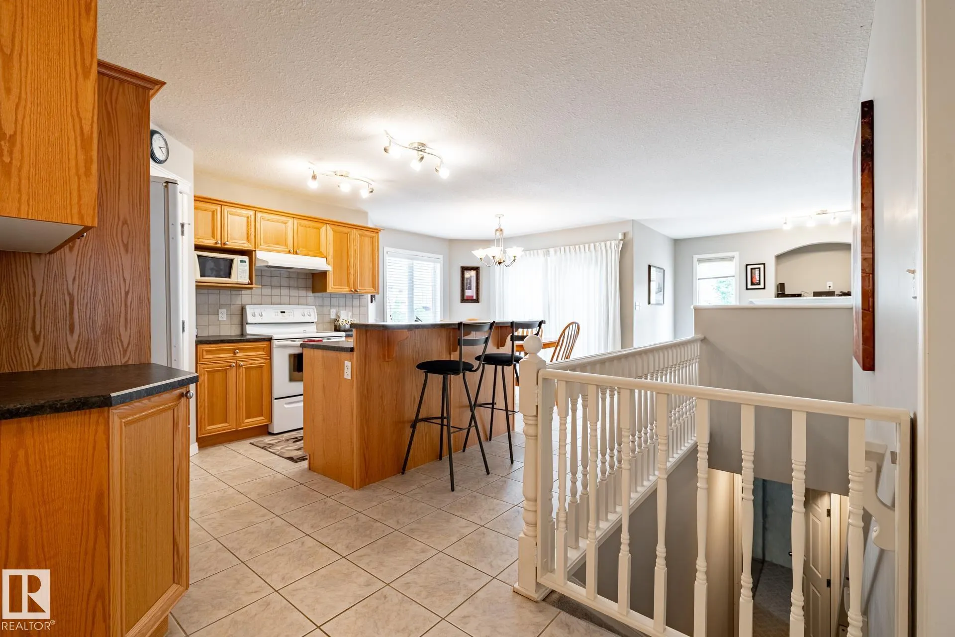 155 REICHERT Drive