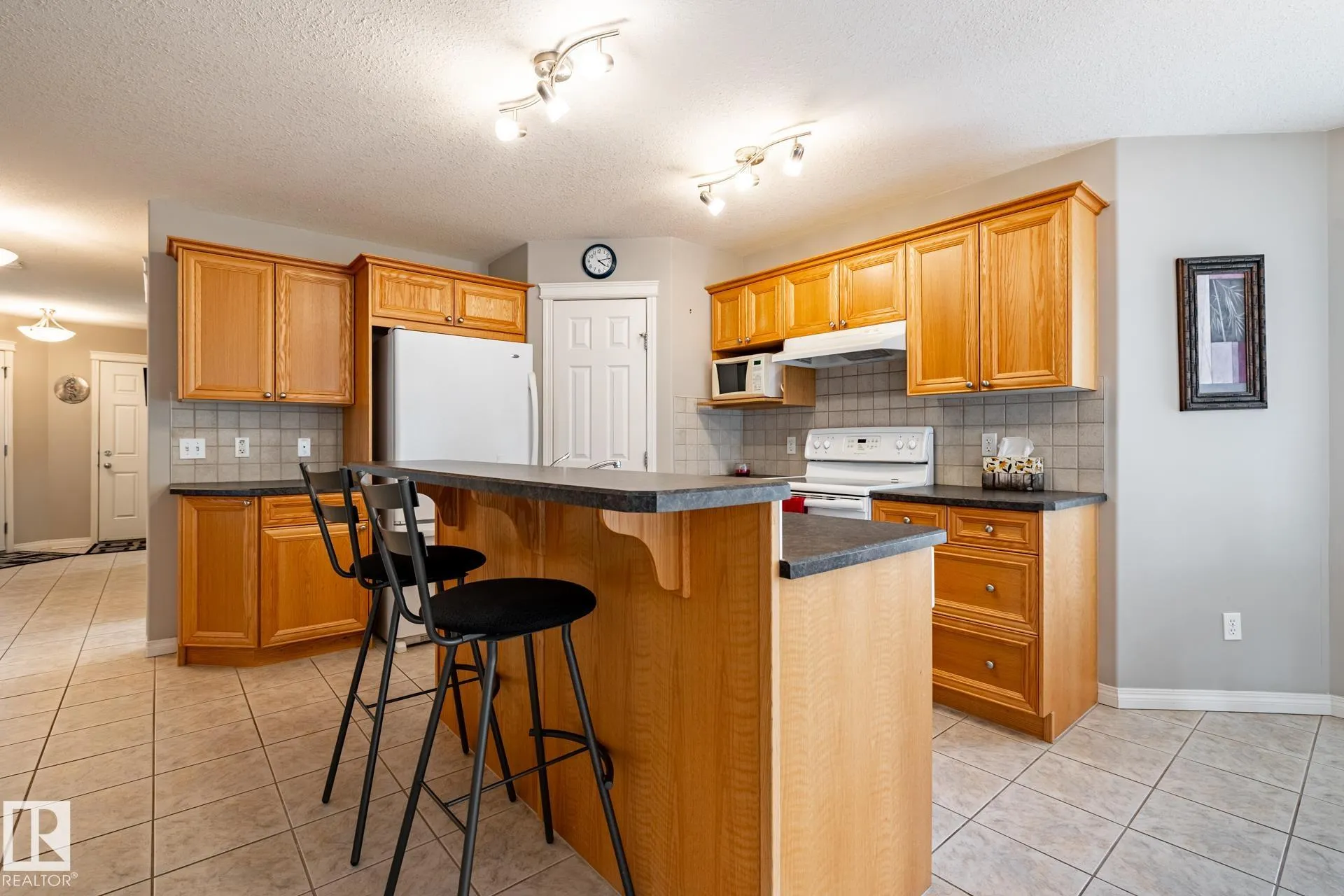 155 REICHERT Drive