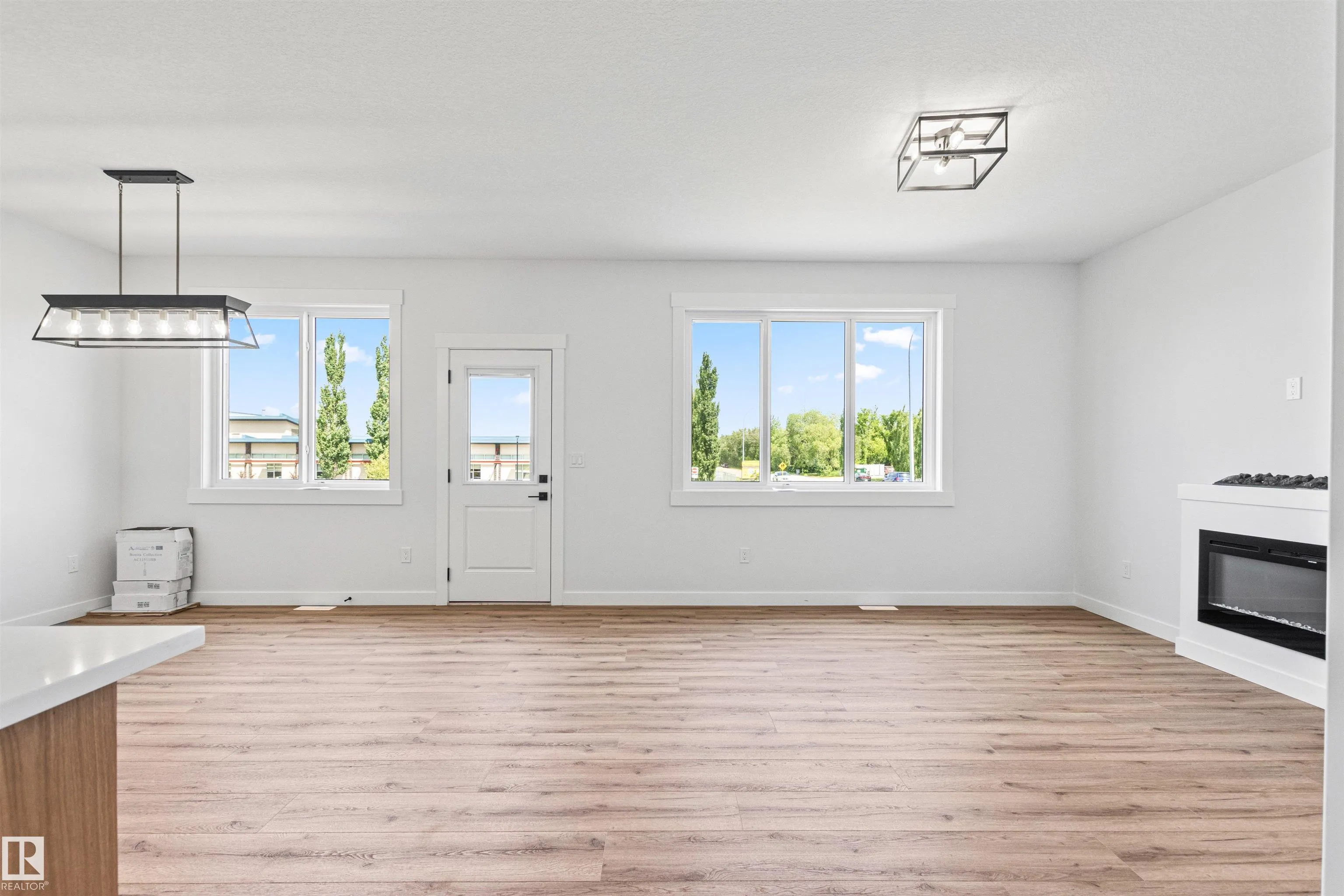 5002 53 ave