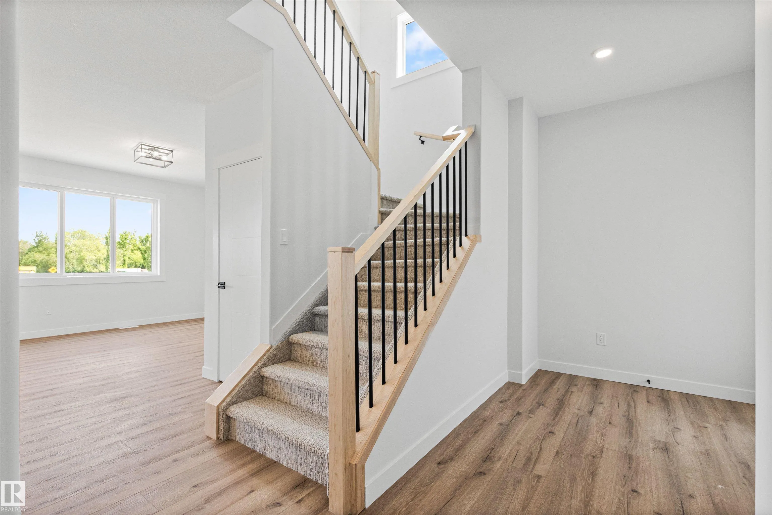 5002 53 ave