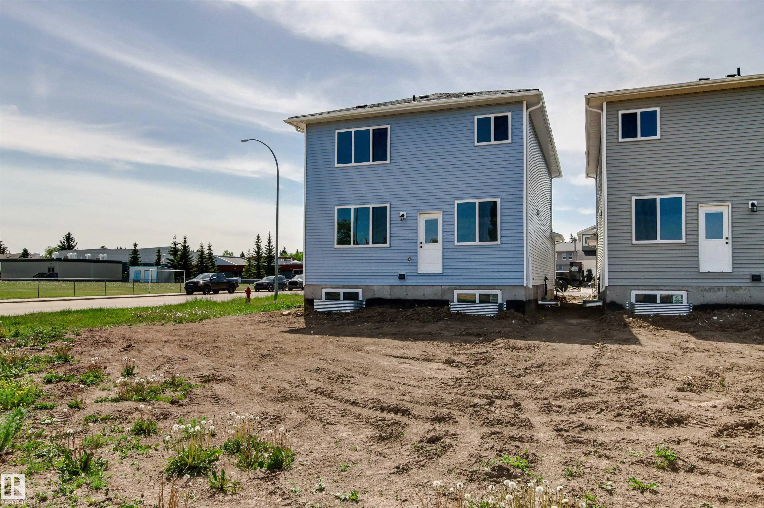 5002 53 ave