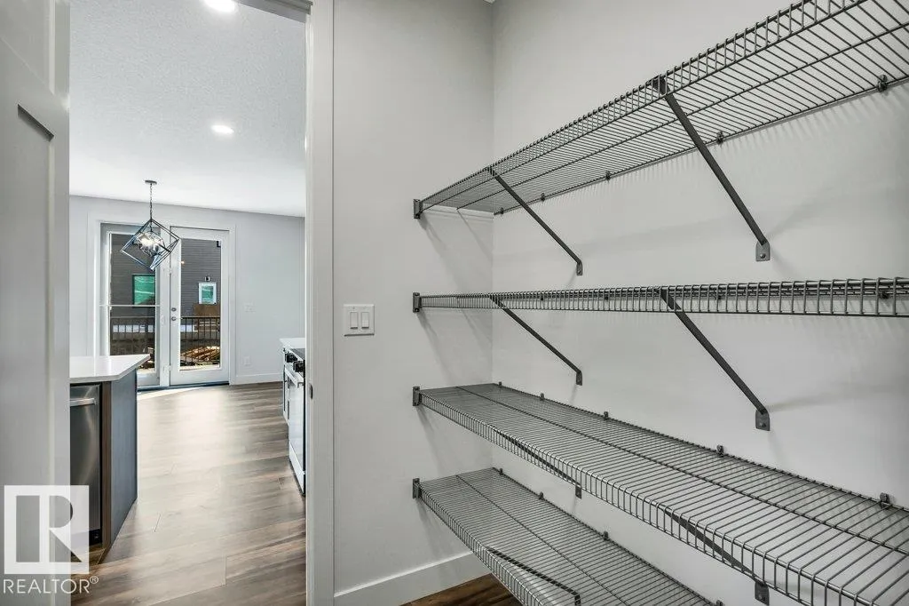 13 HILLWOOD Terrace