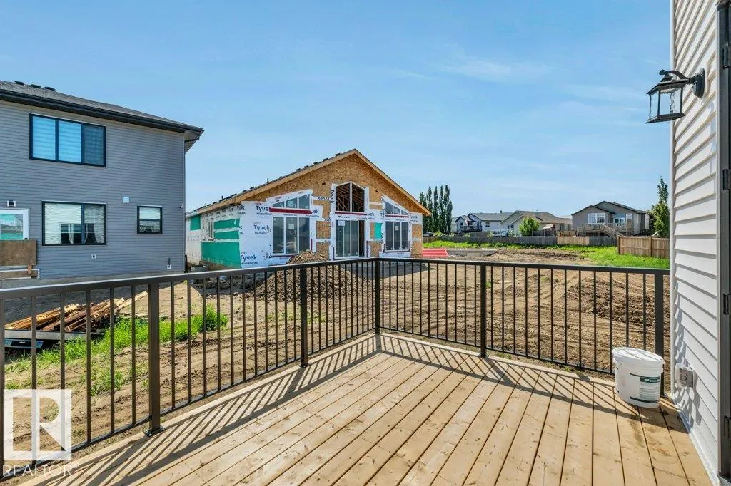 13 HILLWOOD Terrace