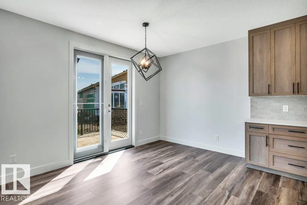 13 HILLWOOD Terrace