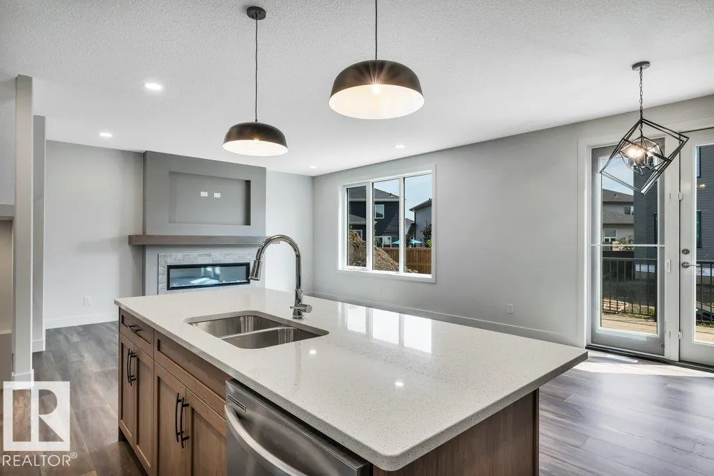13 HILLWOOD Terrace