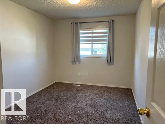 115 CHESTERMERE Drive