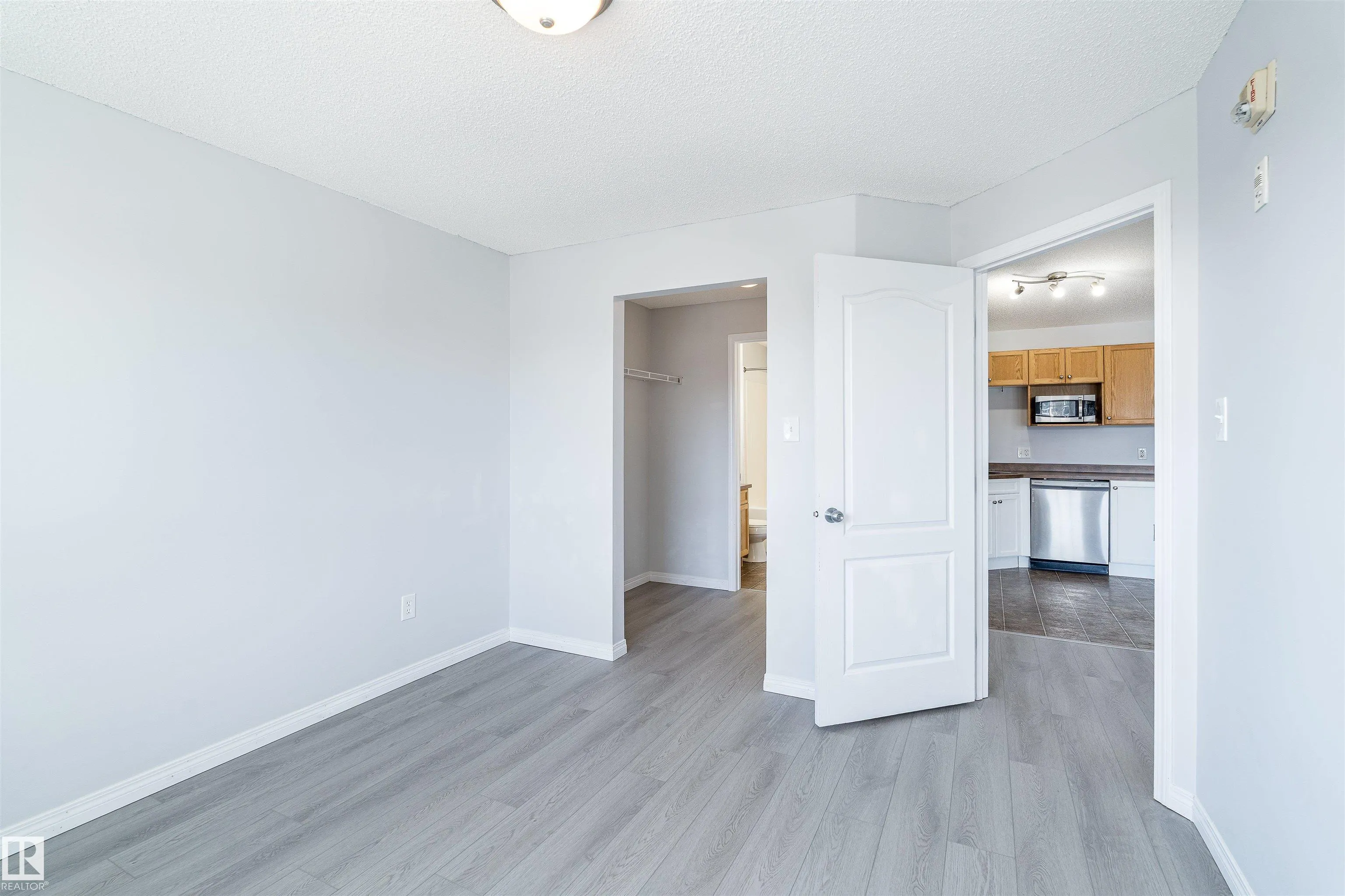 9363 SIMPSON Drive