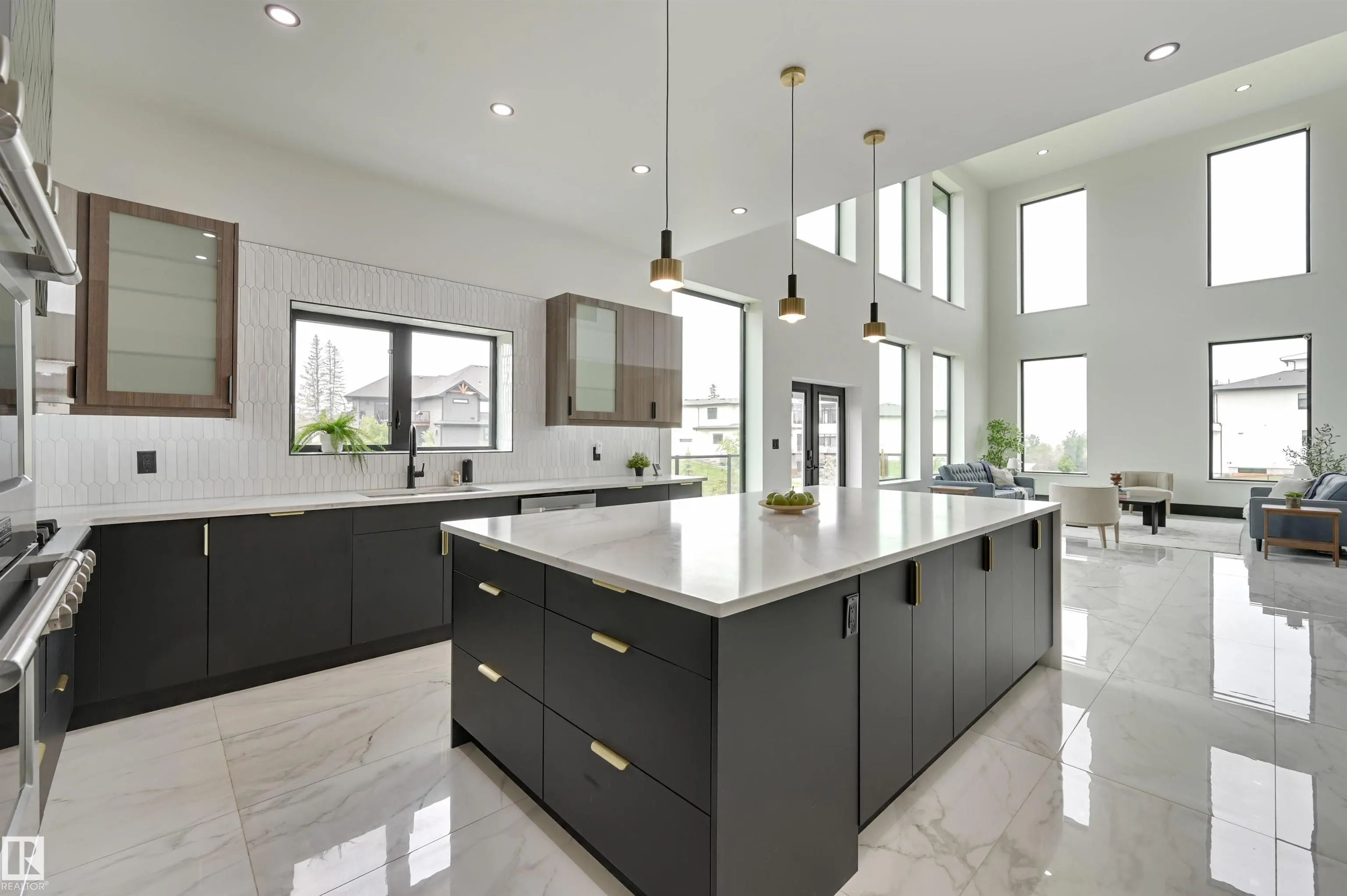 14 53217 Range Road 263