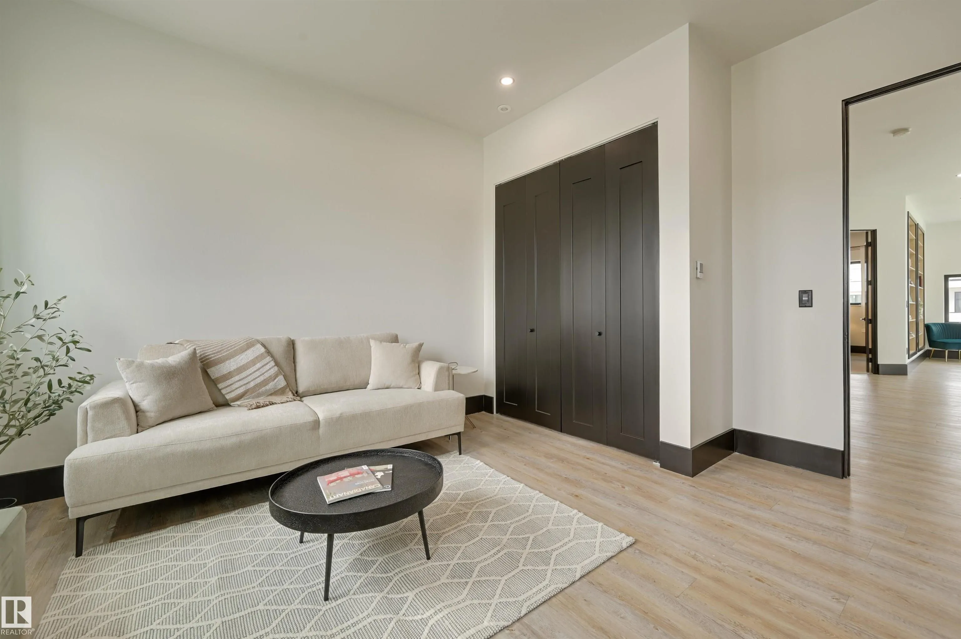 14 53217 Range Road 263