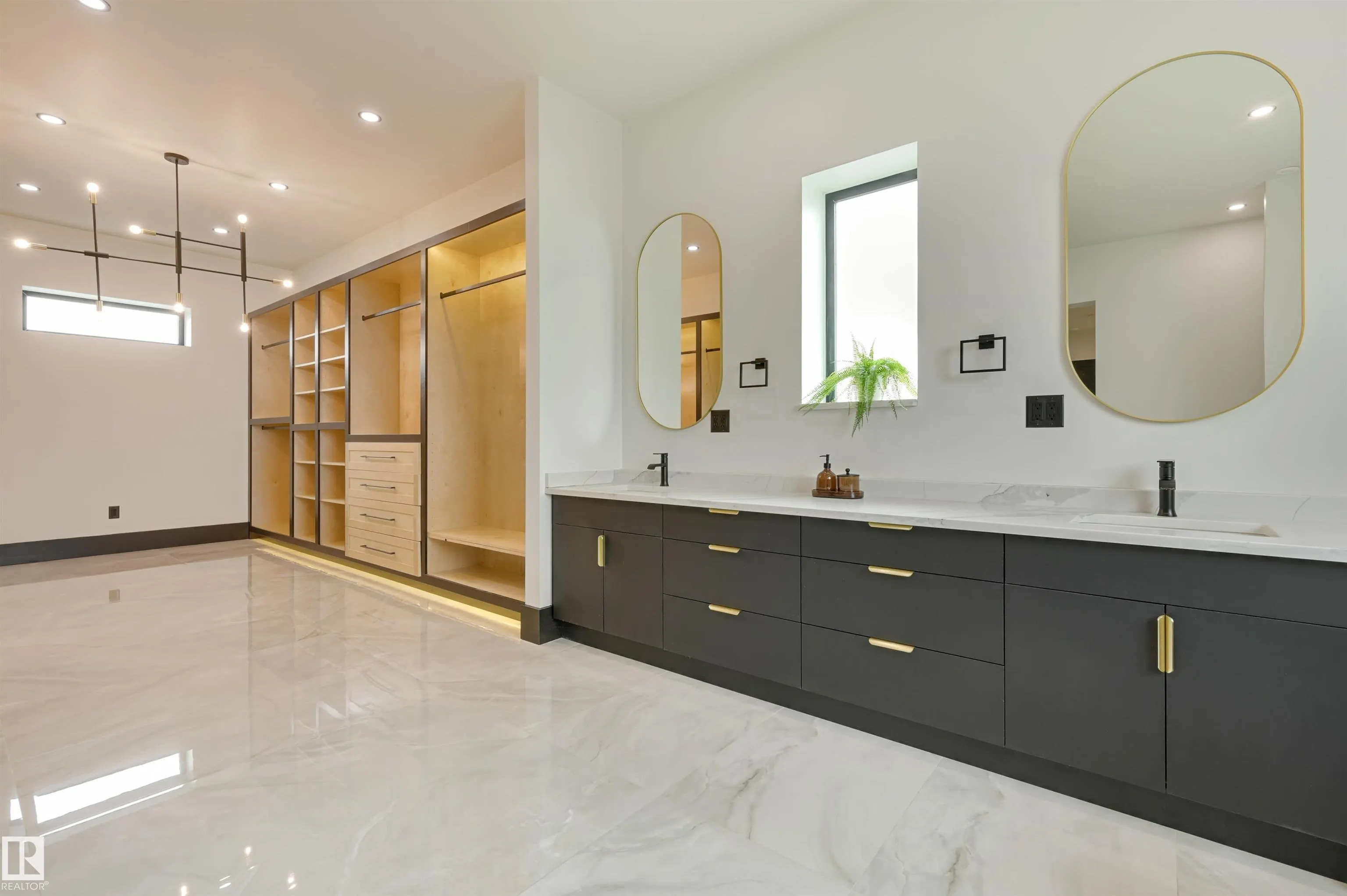 14 53217 Range Road 263