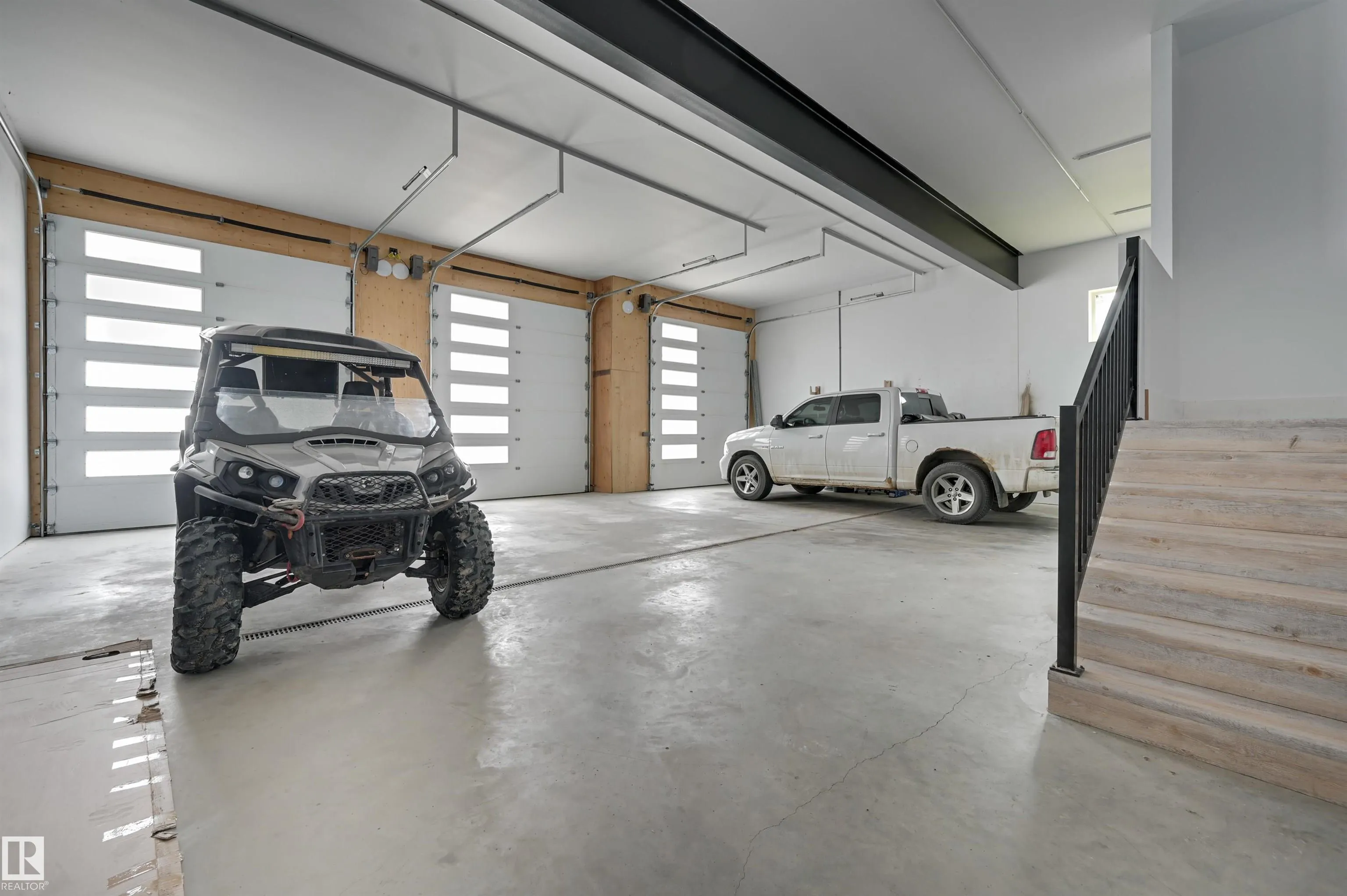 14 53217 Range Road 263