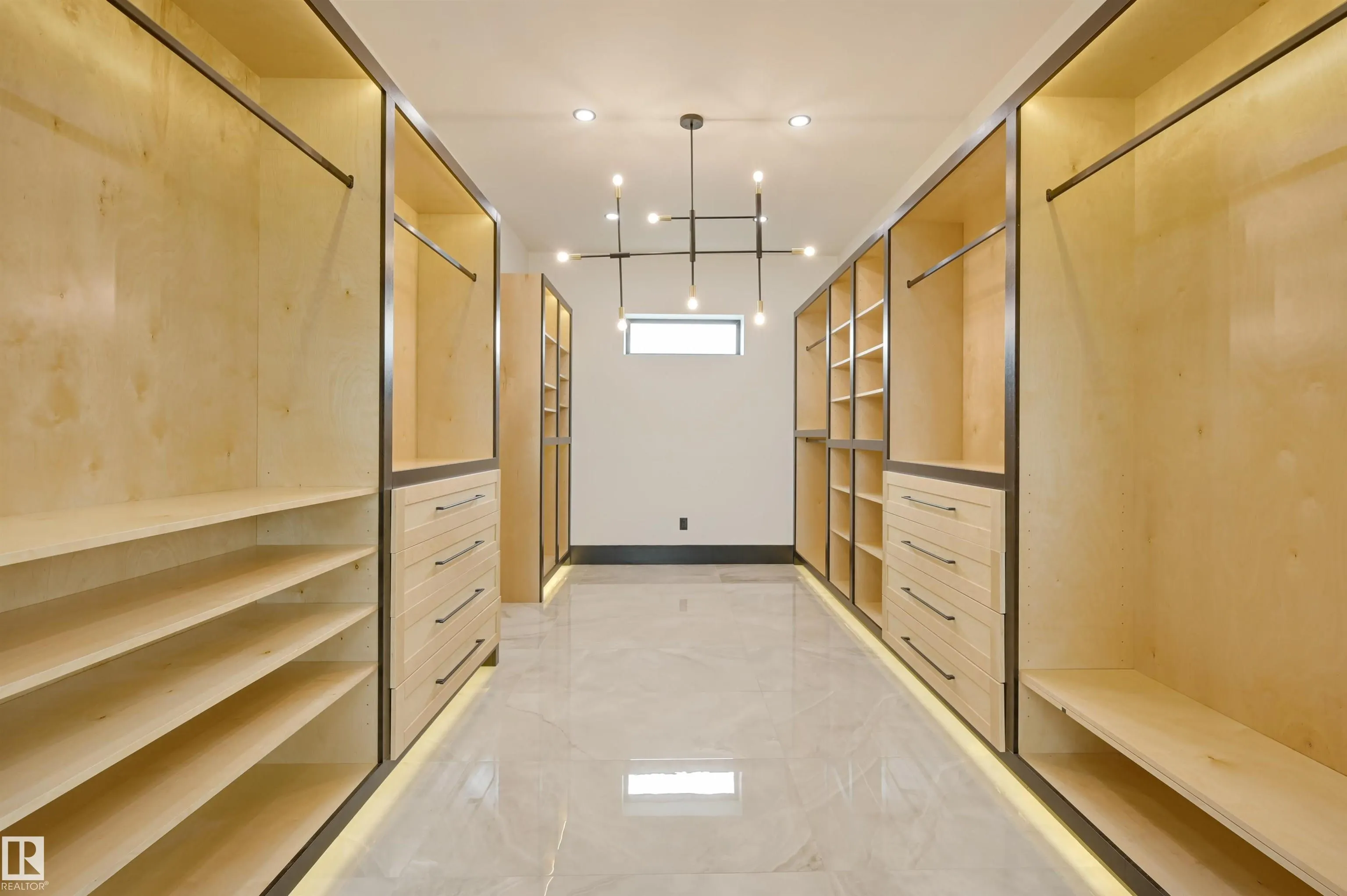 14 53217 Range Road 263