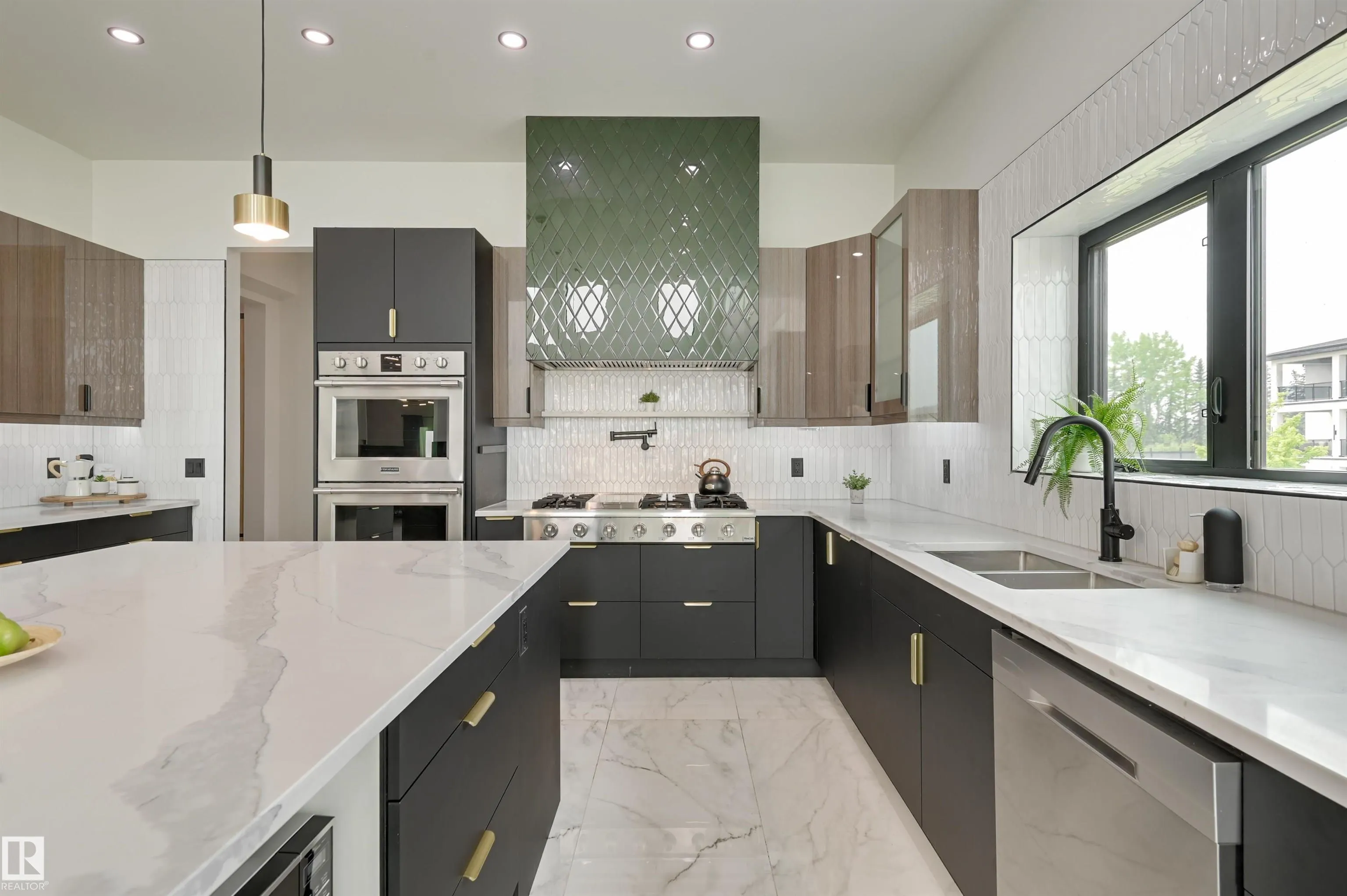 14 53217 Range Road 263