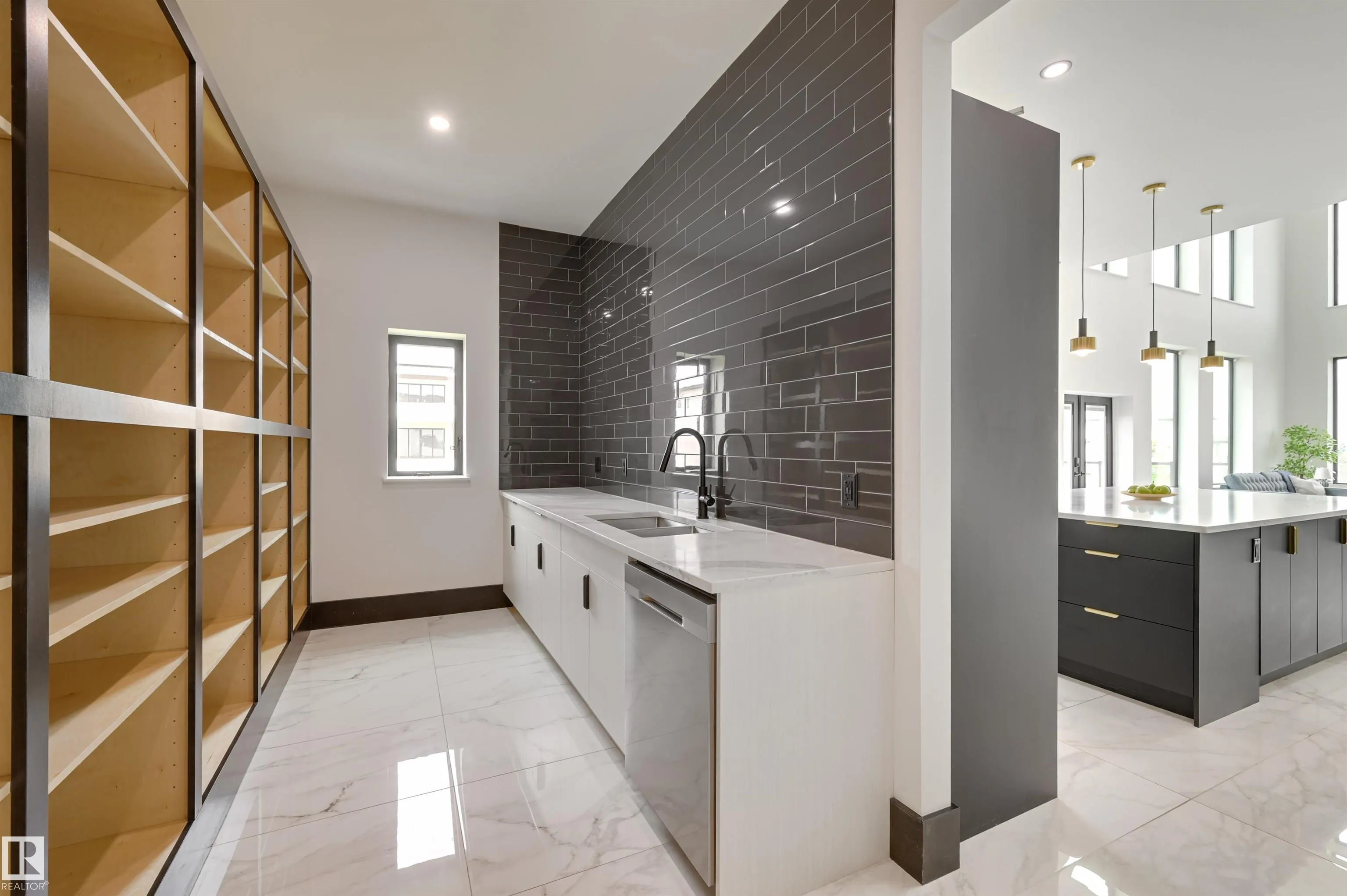 14 53217 Range Road 263