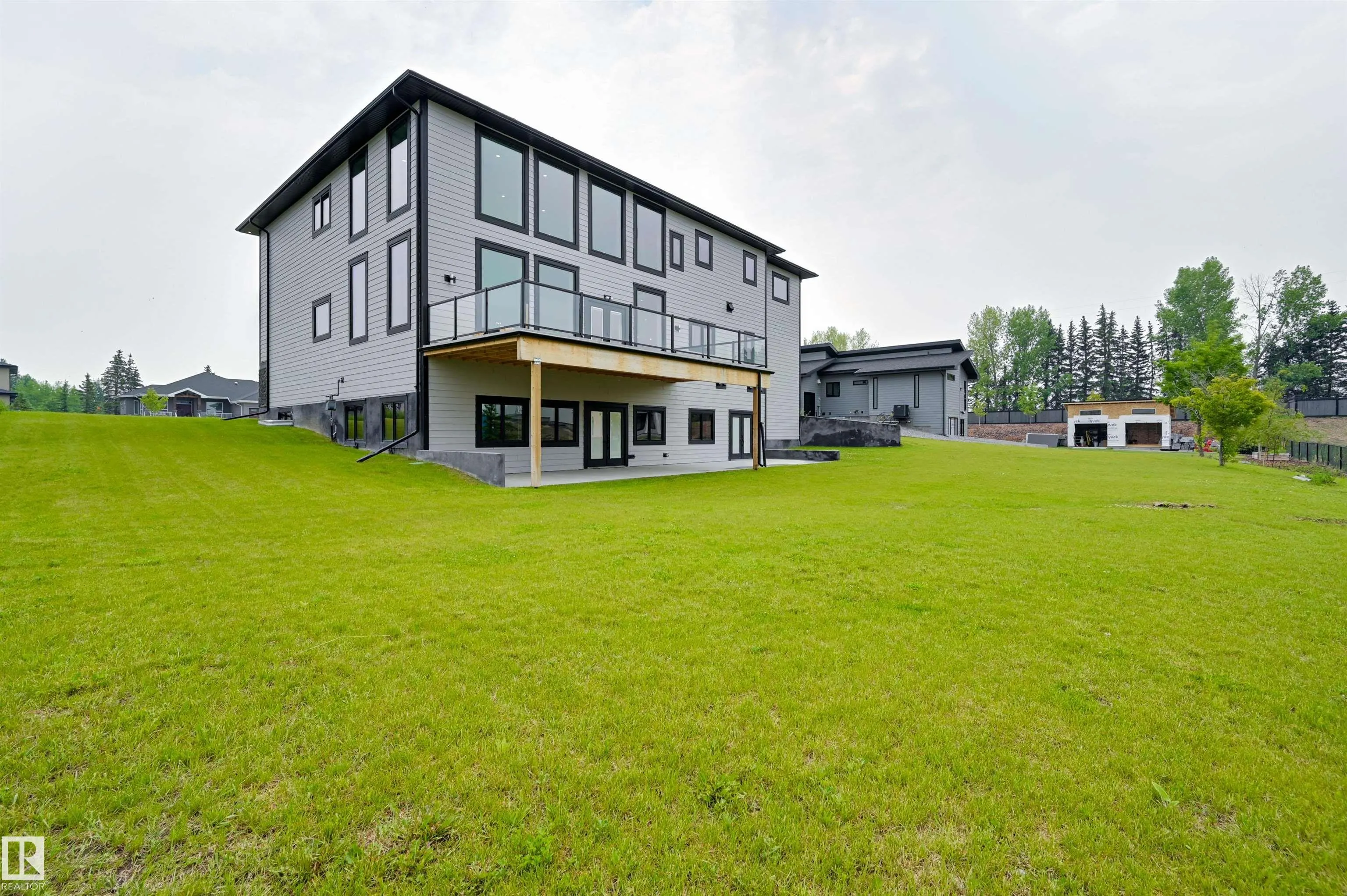 14 53217 Range Road 263