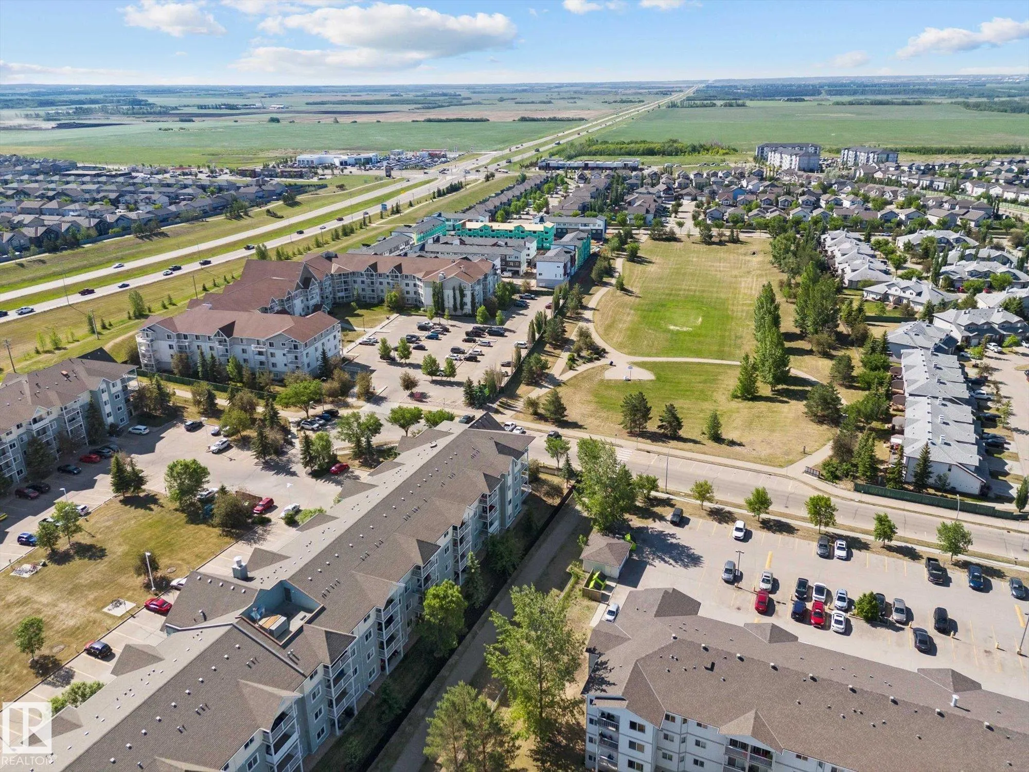 50 WOODSMERE