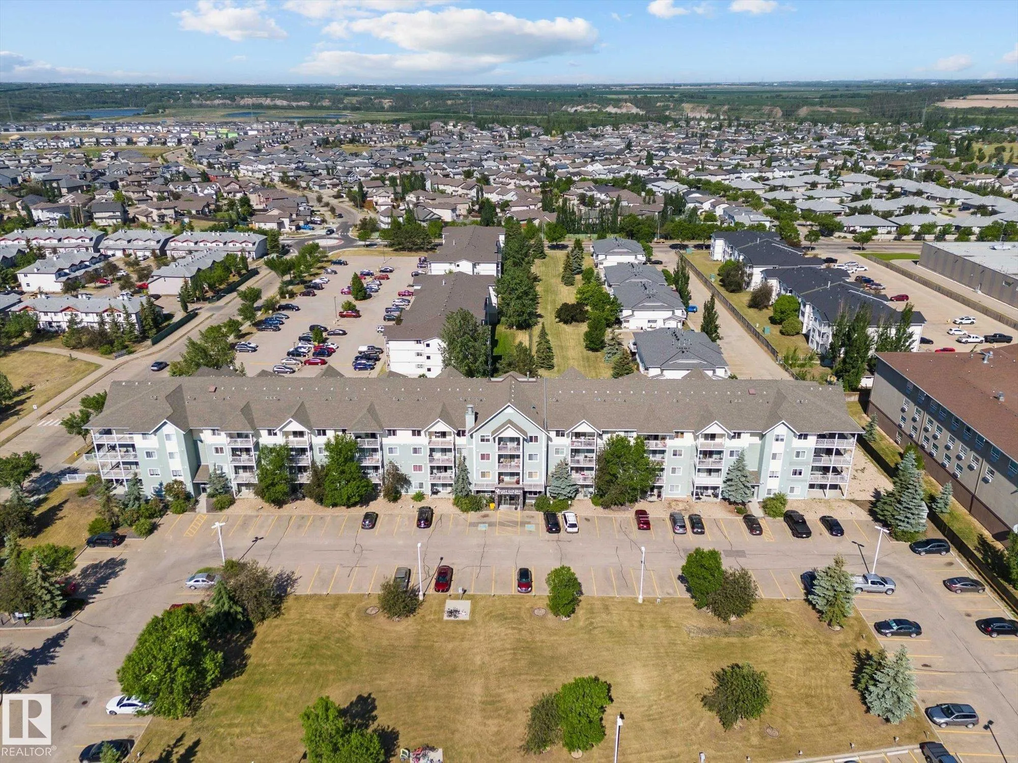 50 WOODSMERE