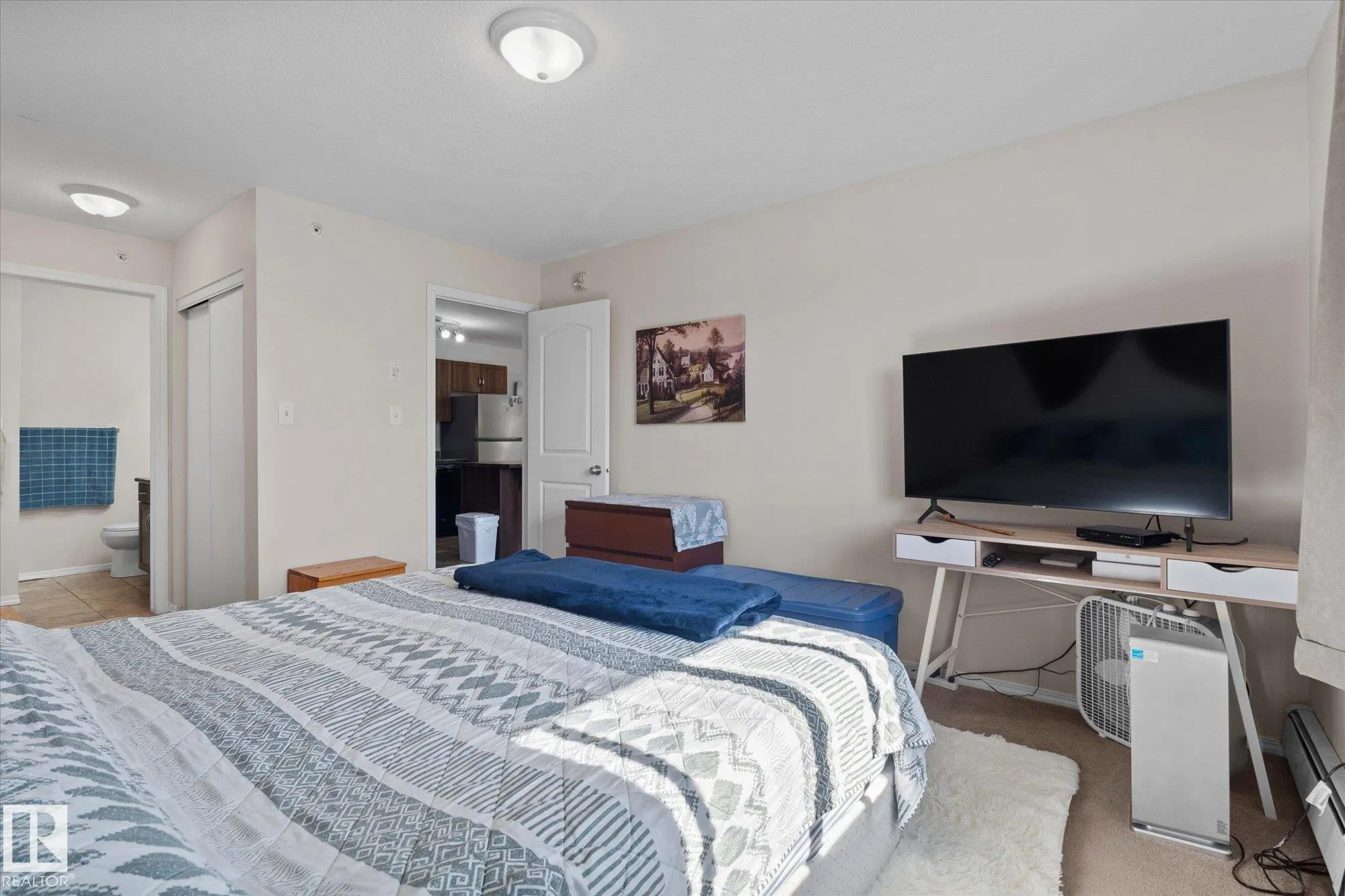 50 WOODSMERE