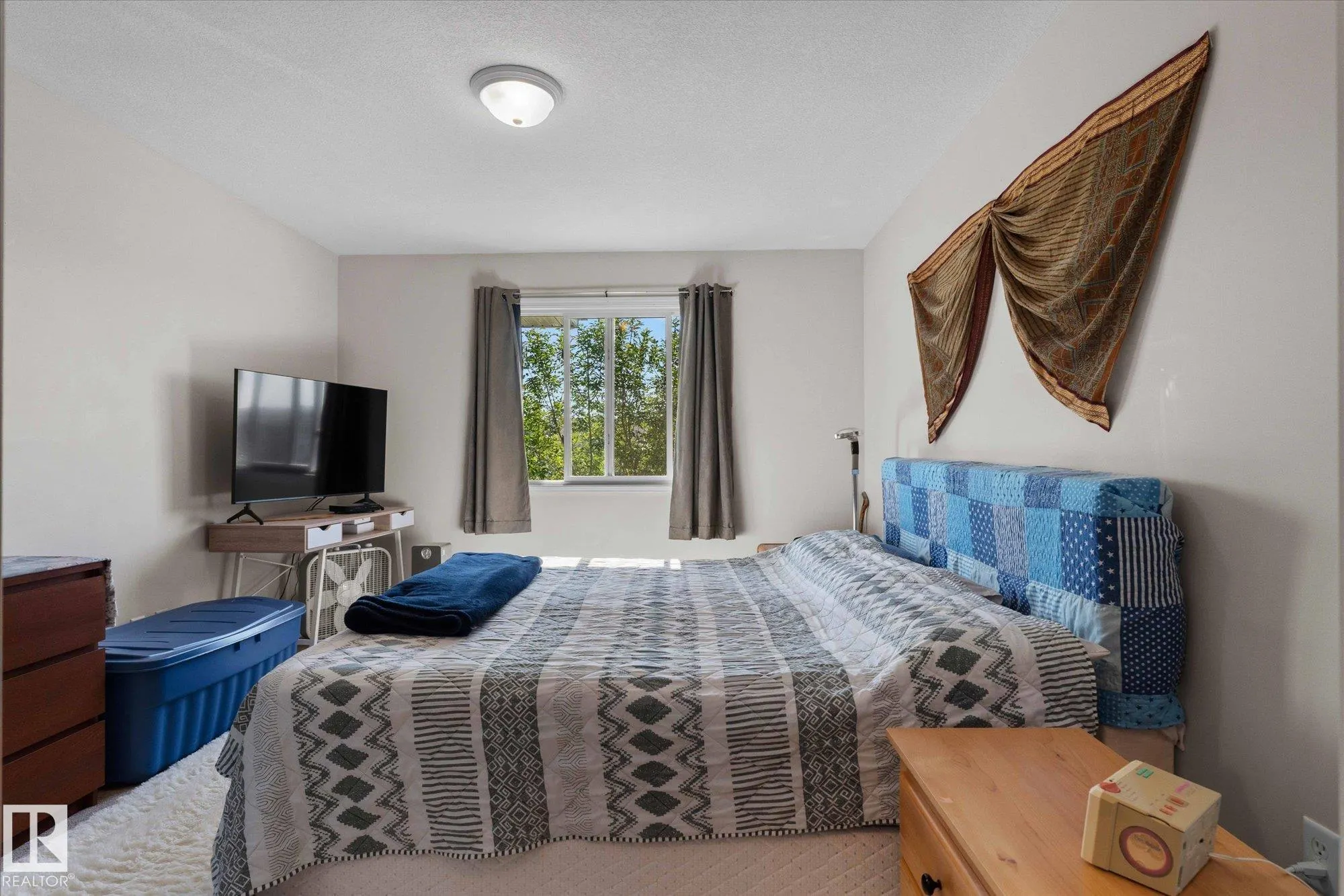 50 WOODSMERE