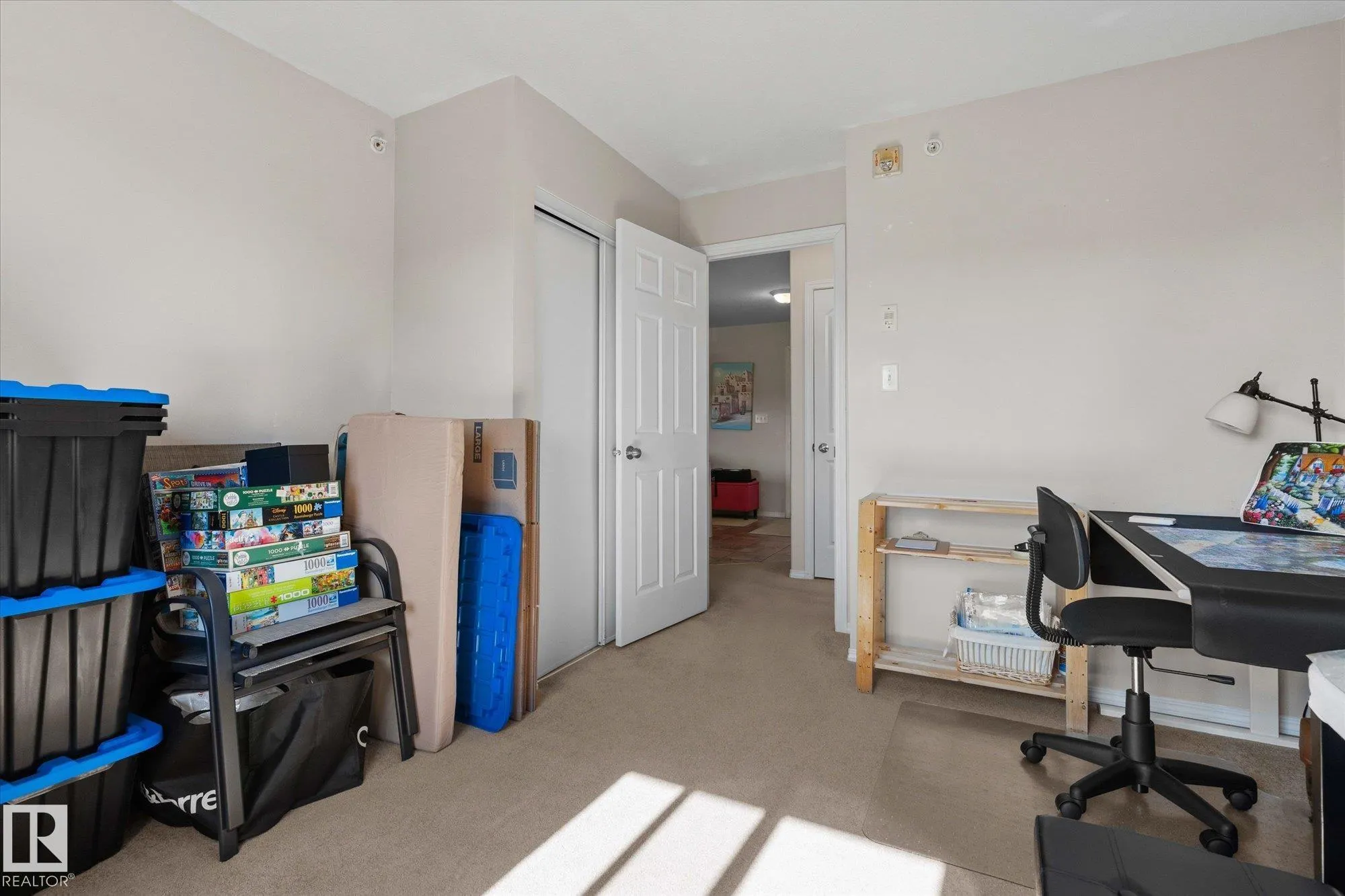 50 WOODSMERE