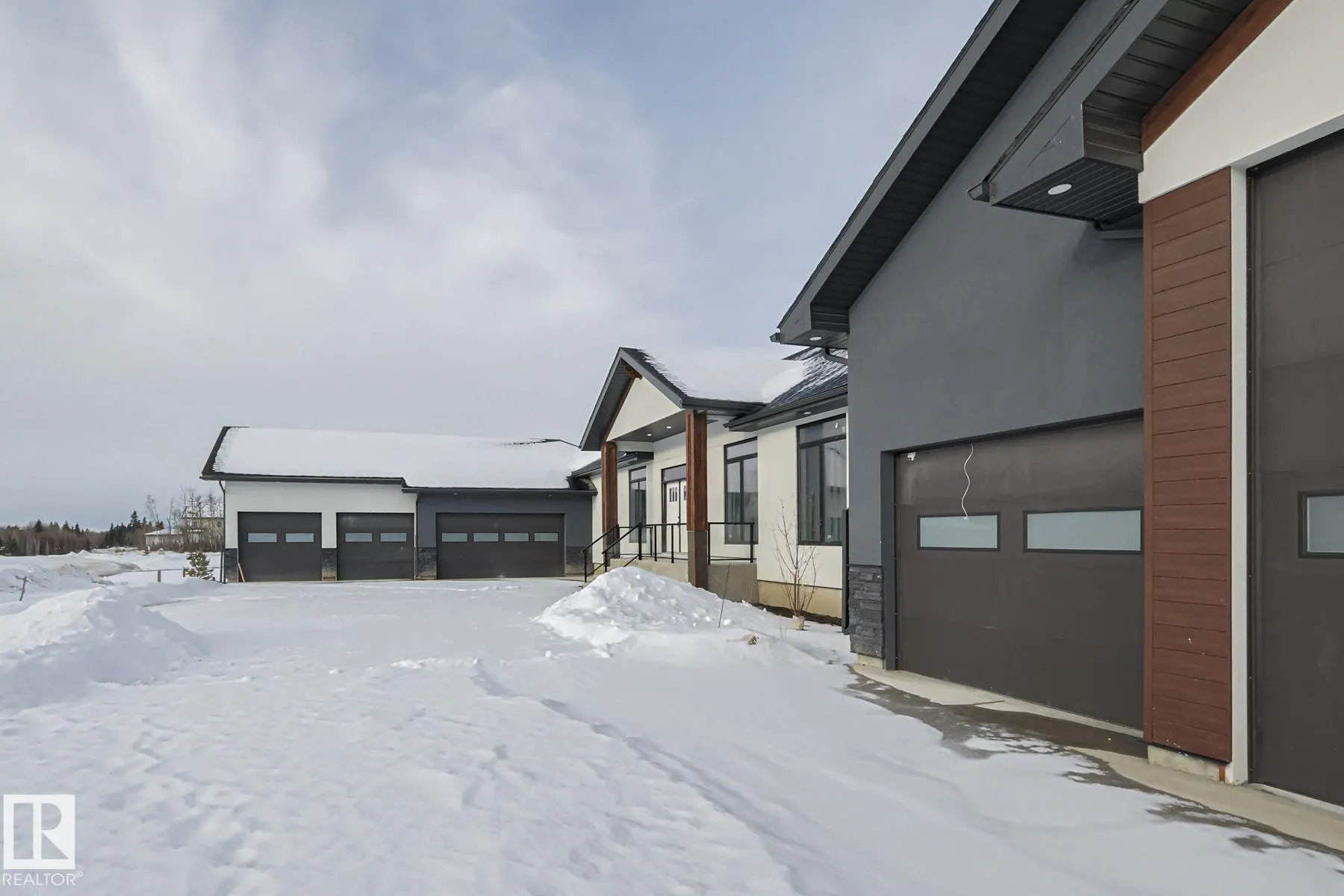 52367 RGE ROAD 223