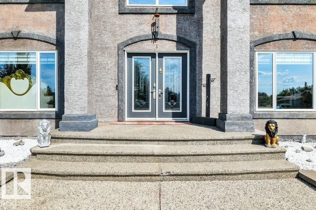 53302 261 Range Road