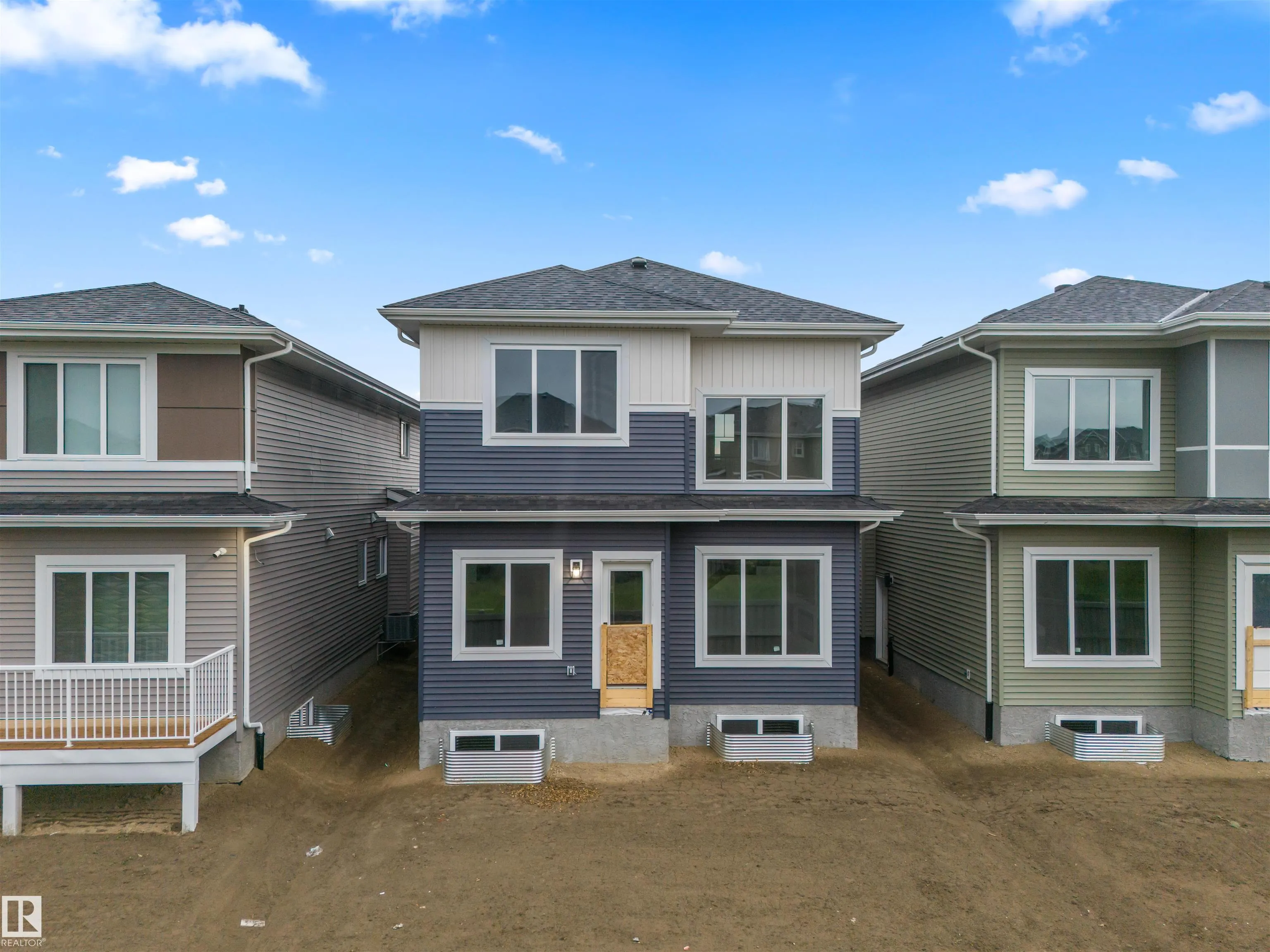3164 MAGPIE Way