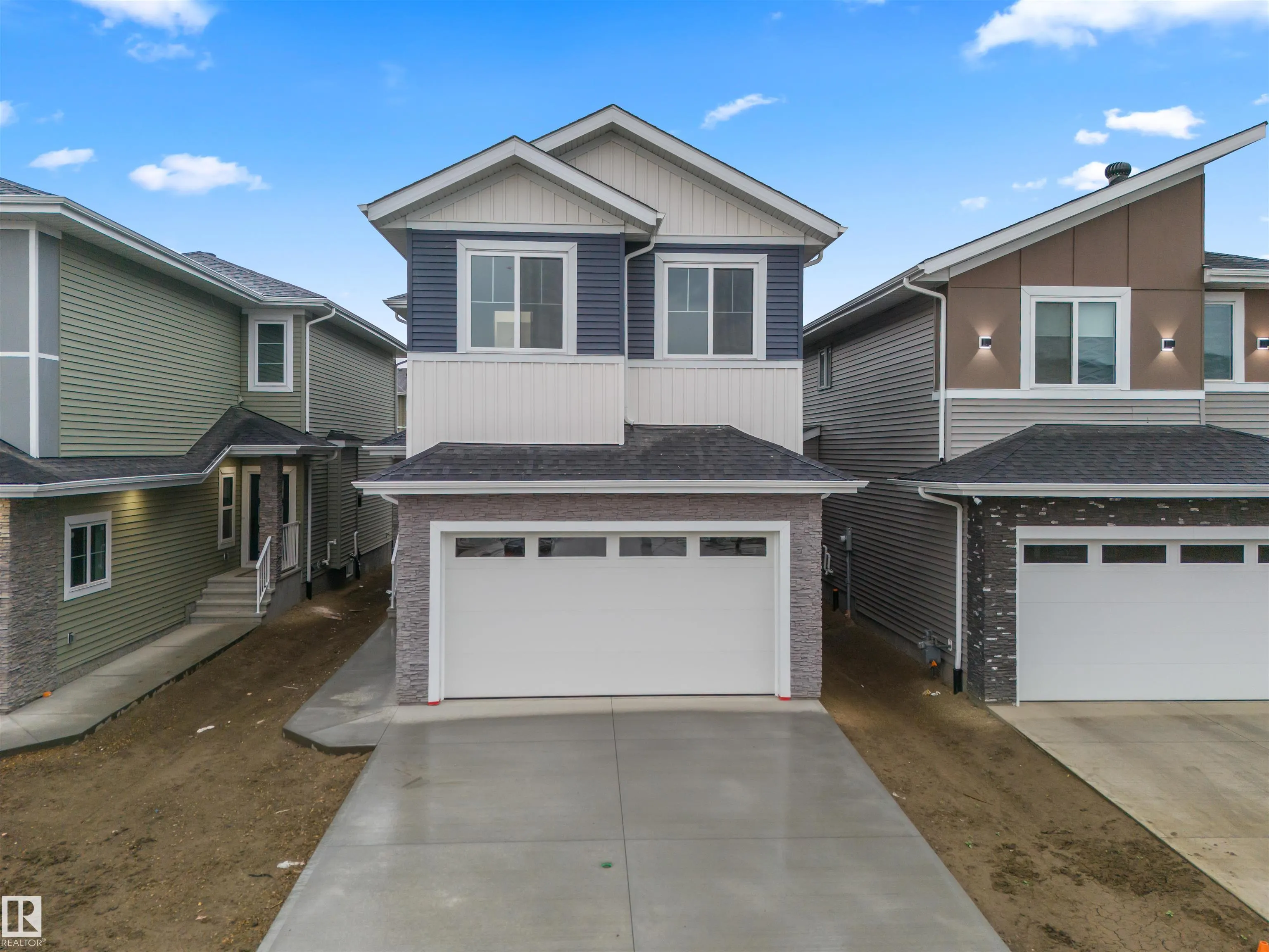 3164 MAGPIE Way