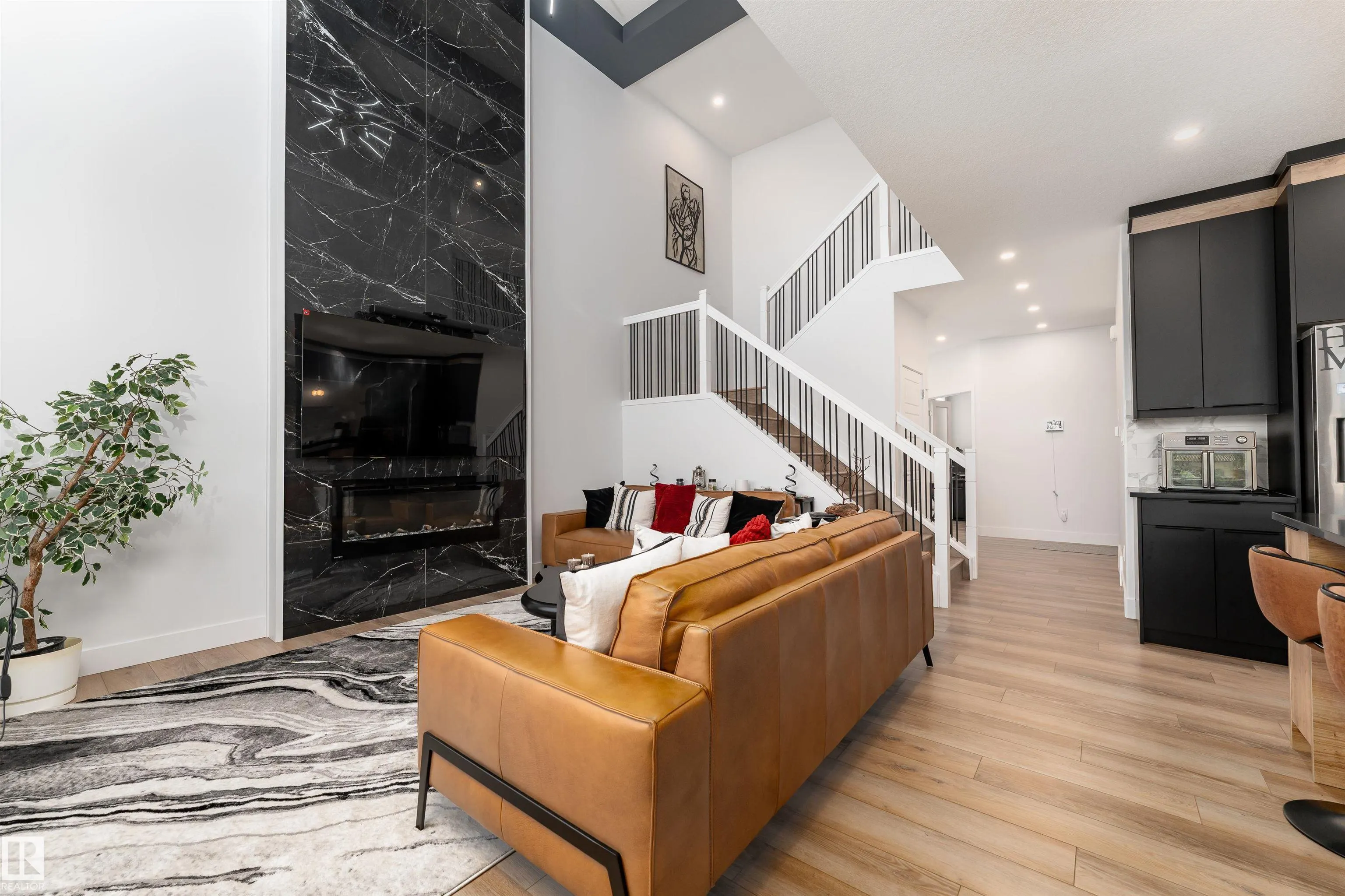 3235 PELERIN Crescent