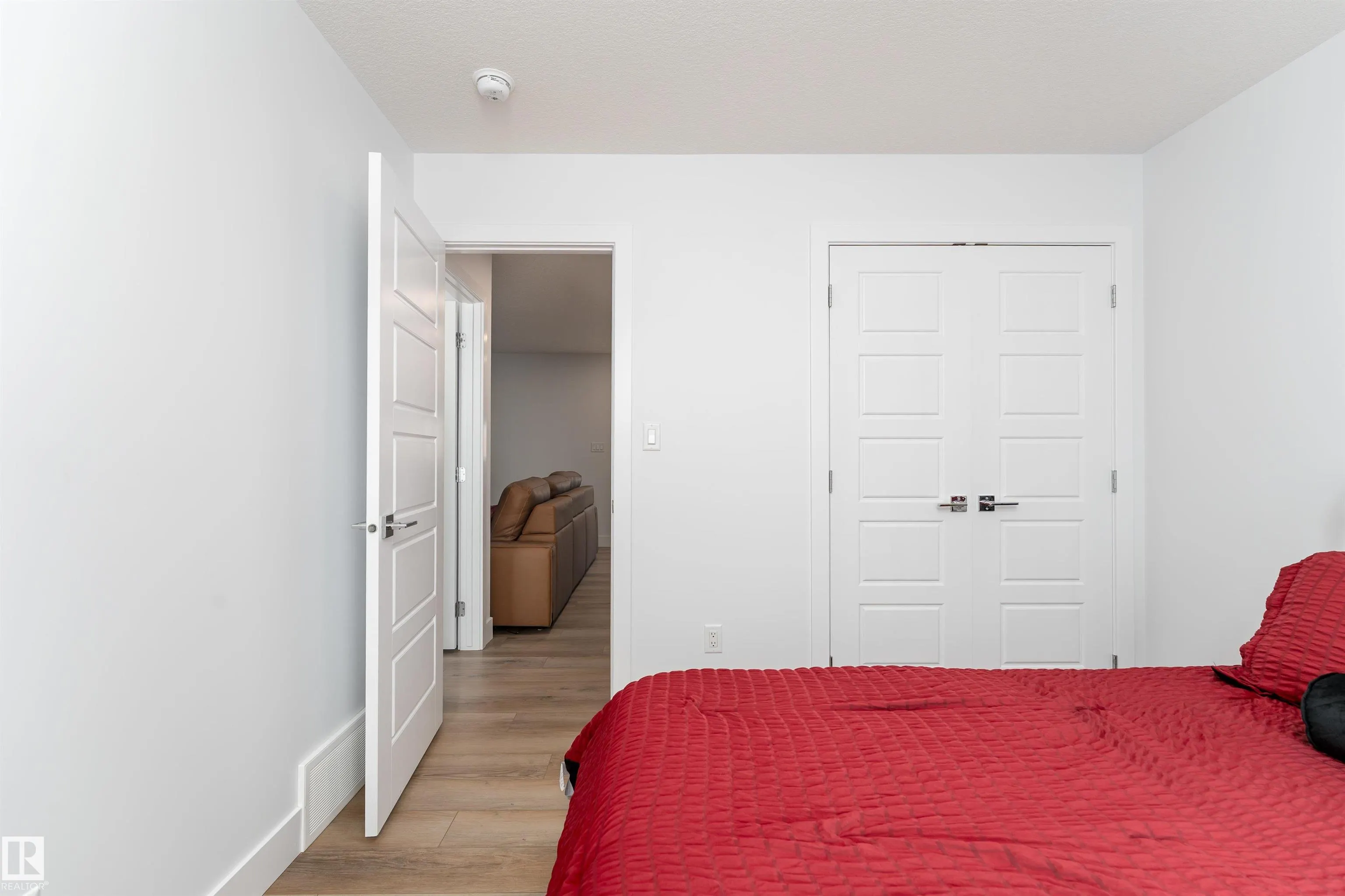 3235 PELERIN Crescent